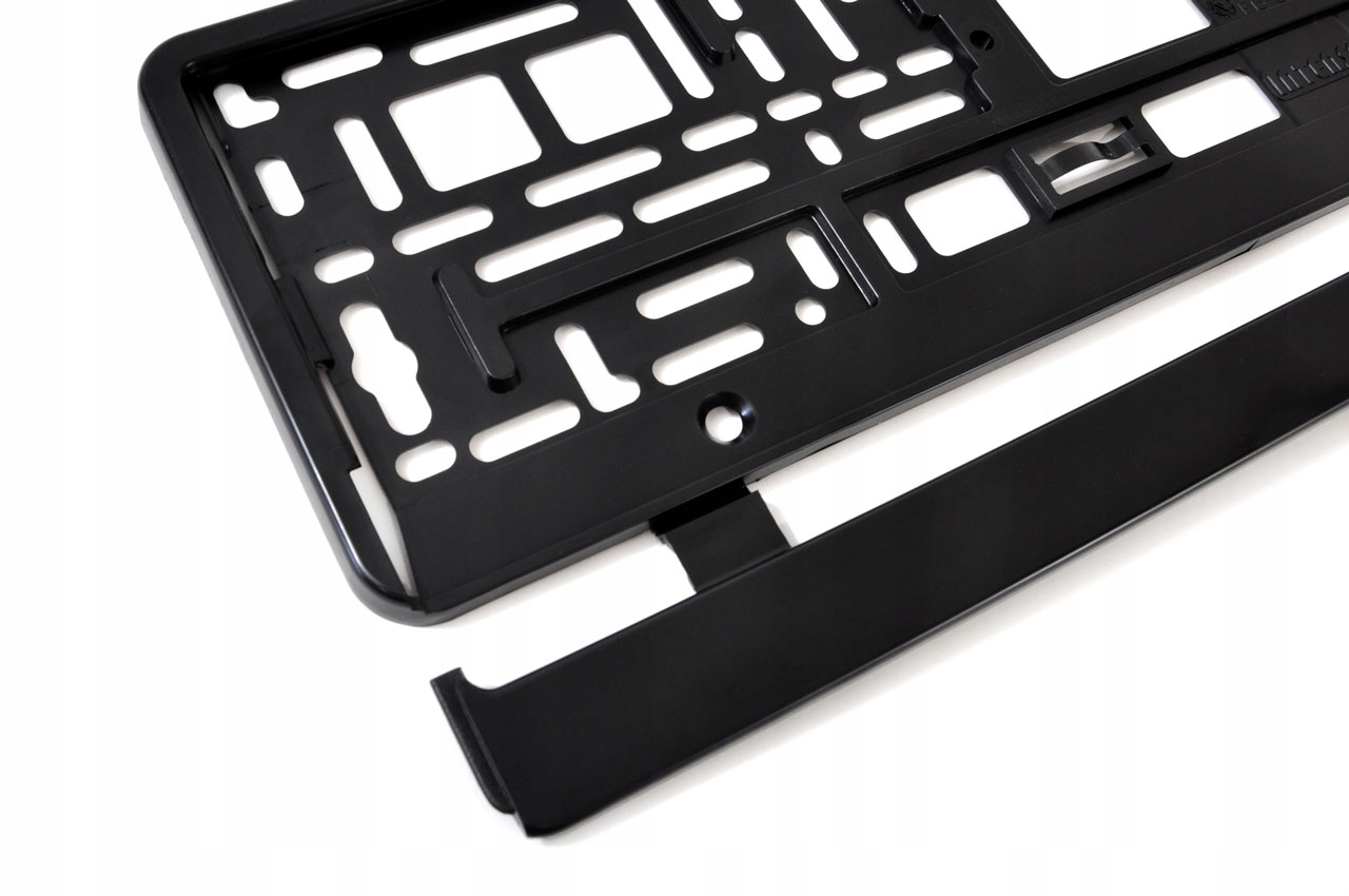 

Ramka do mocowania tablic rejestracyjnych Czarna