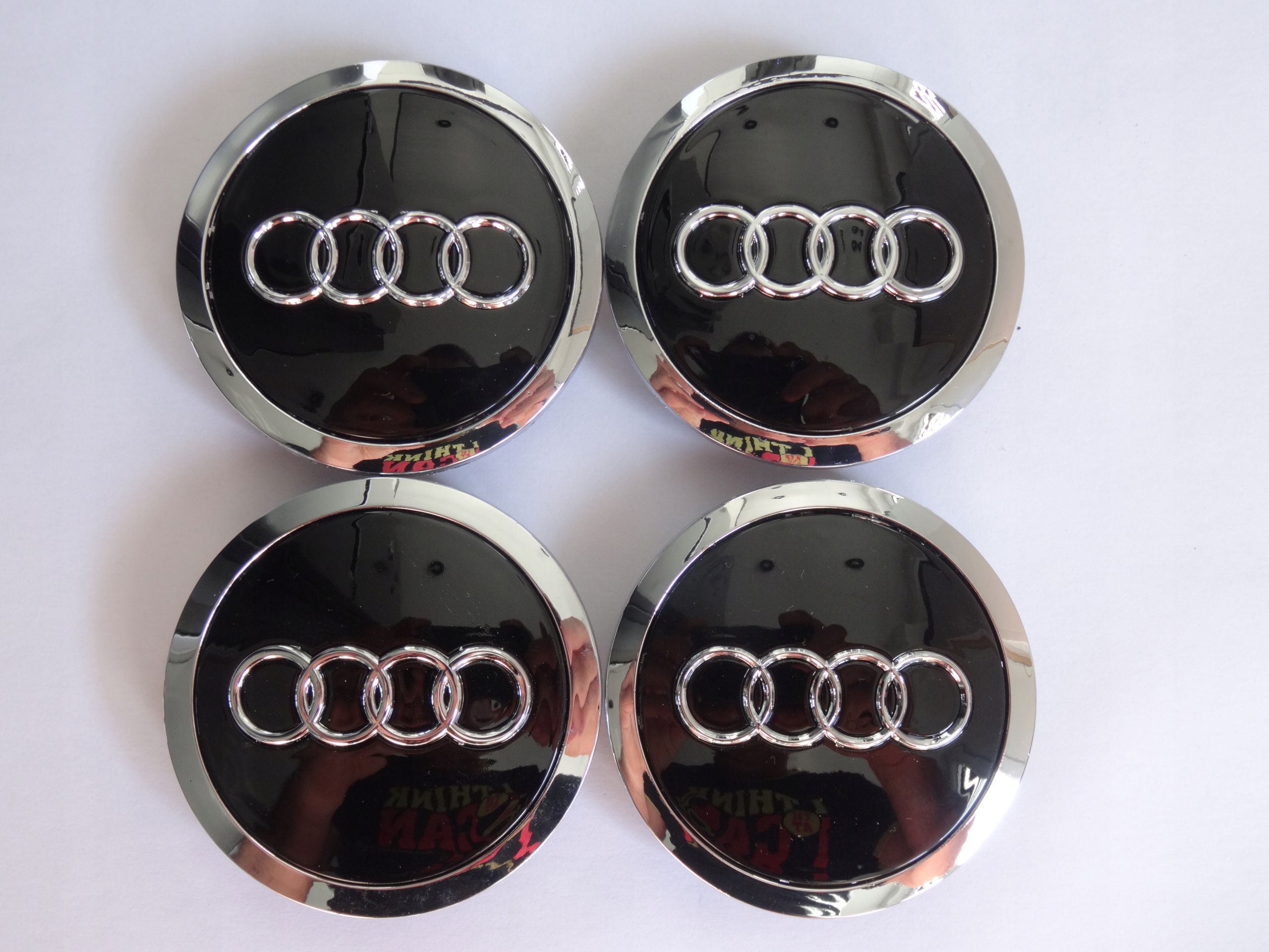 

4x Dekielki Dekle Audi 69 mm 4B0601170A czarne