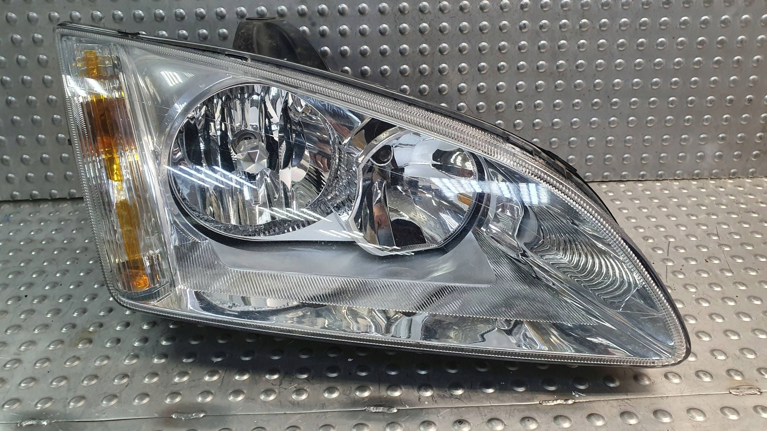 light front right FORD FOCUS MK2 4M51-13W029-AF 04