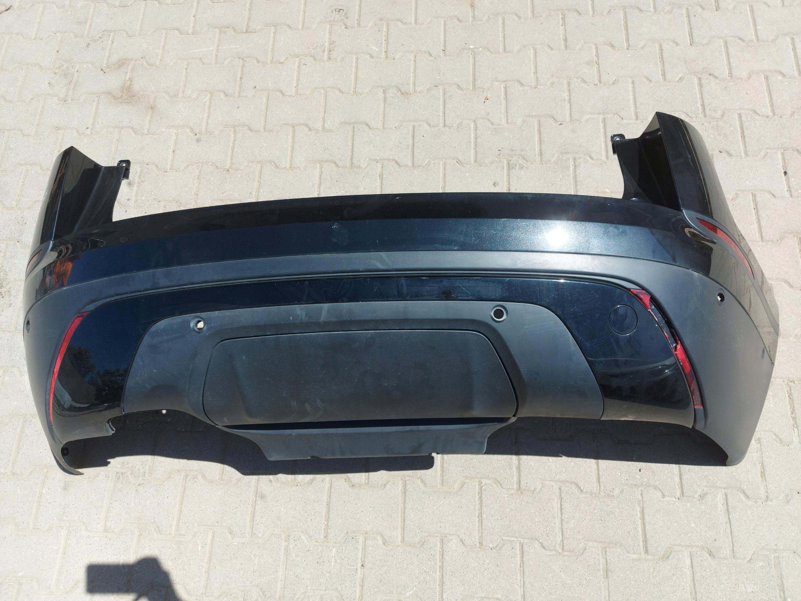 Range Rover VELAR L560 2.0d 2021r bumper rear part rear oryg black 1ag pdc