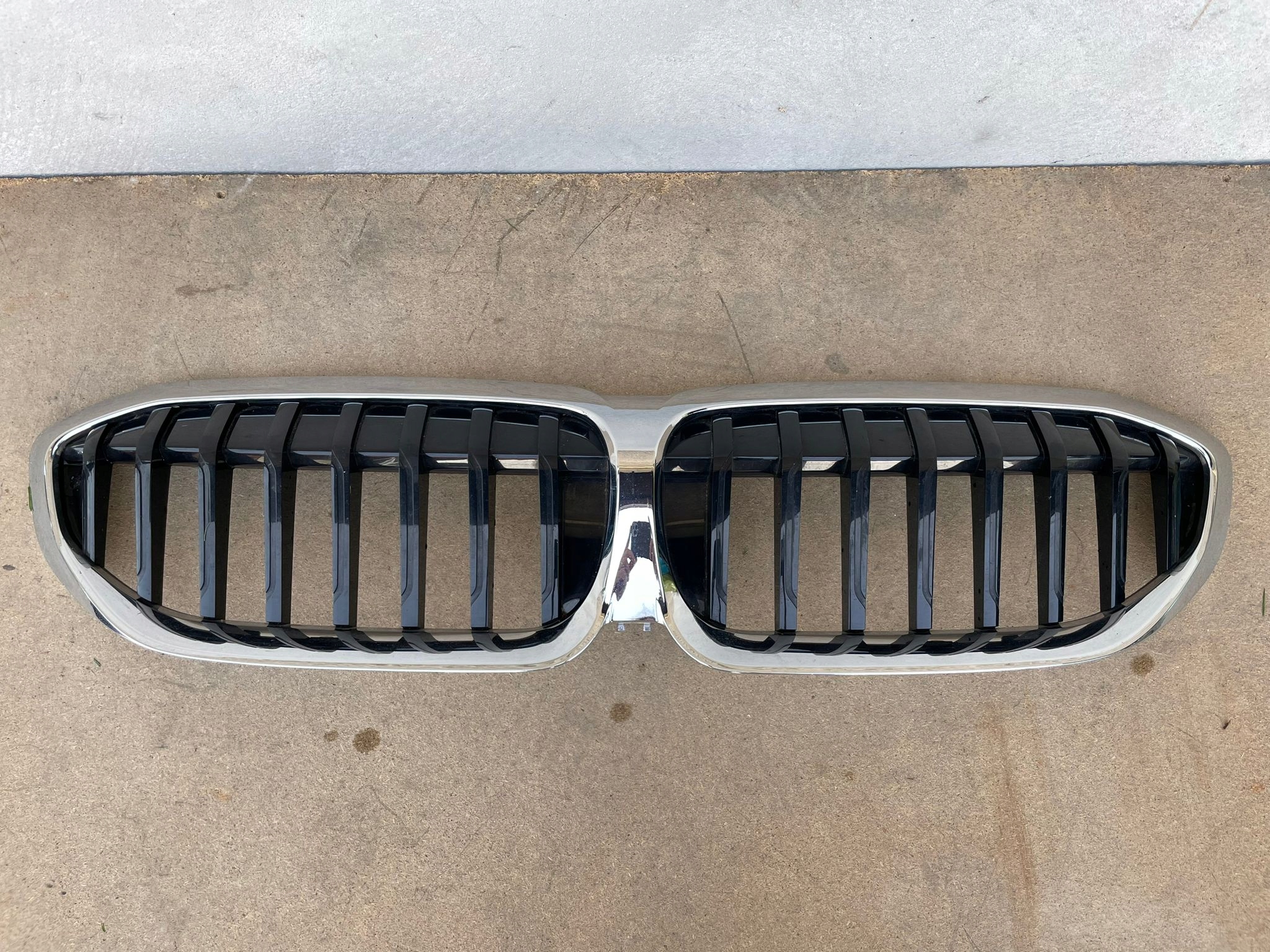 BMW 3 G21 Kühlergrill FRONTGRILL Kühlergitter - Thumbnail 1
