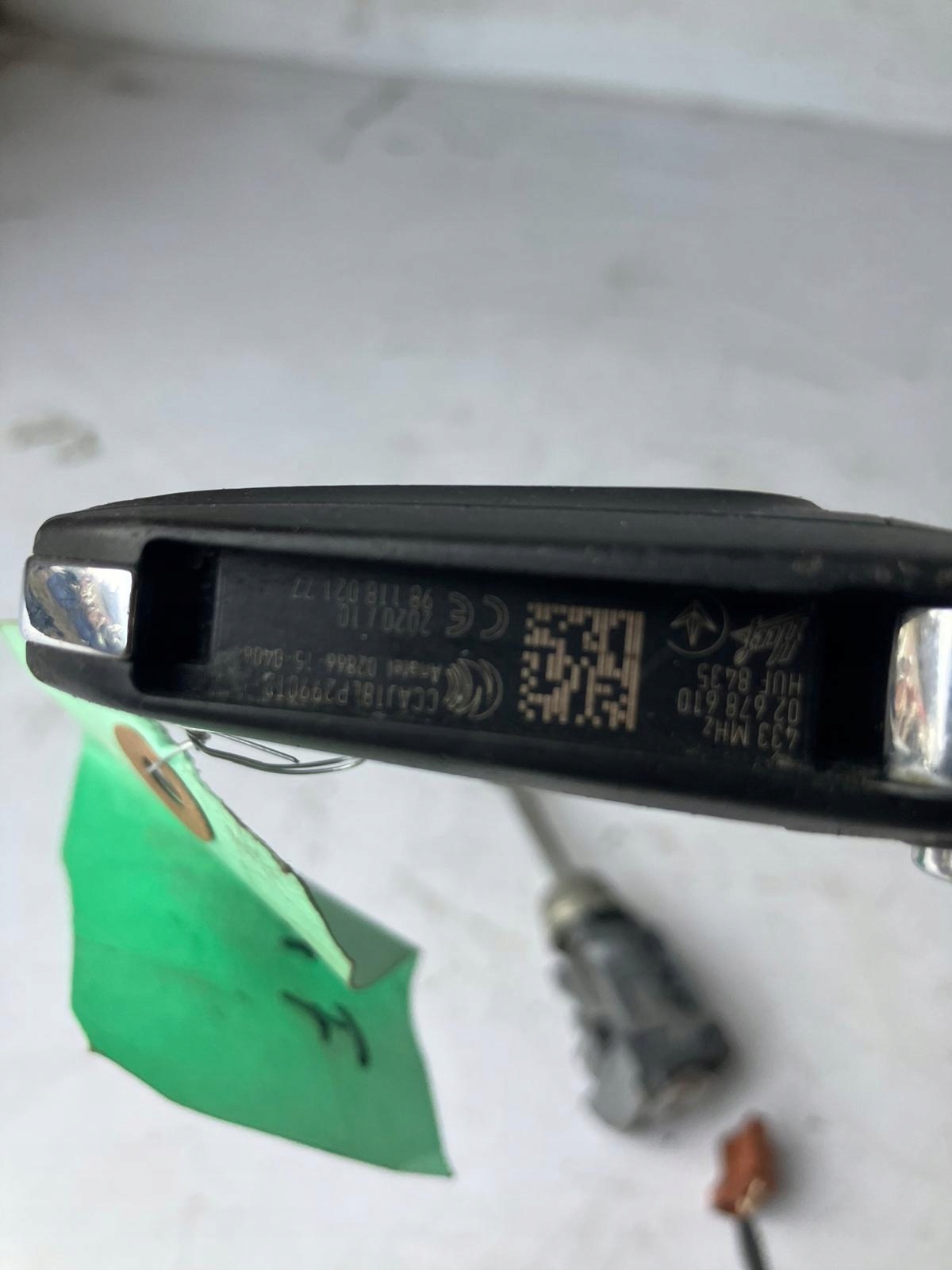 Allumage Insert Clé PILOT OPEL CORSA F 9811802177