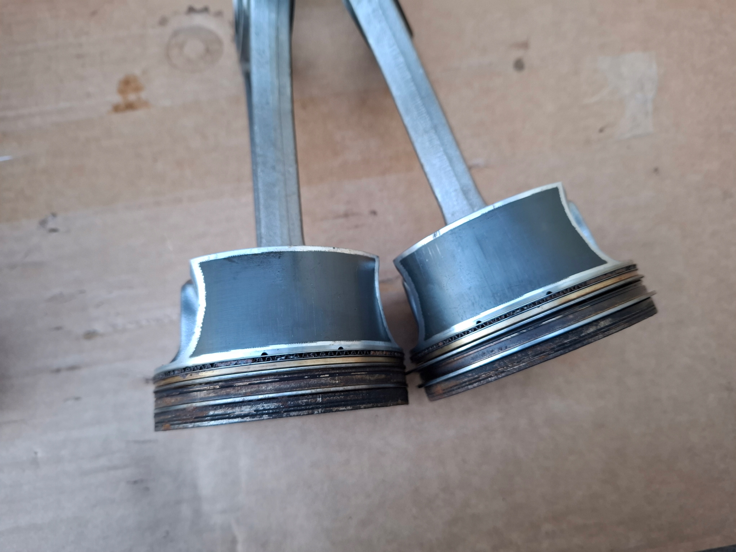 piston connecting rod AUDI RS6 C8 23r 4.0 TFSI DYG 0P2065K