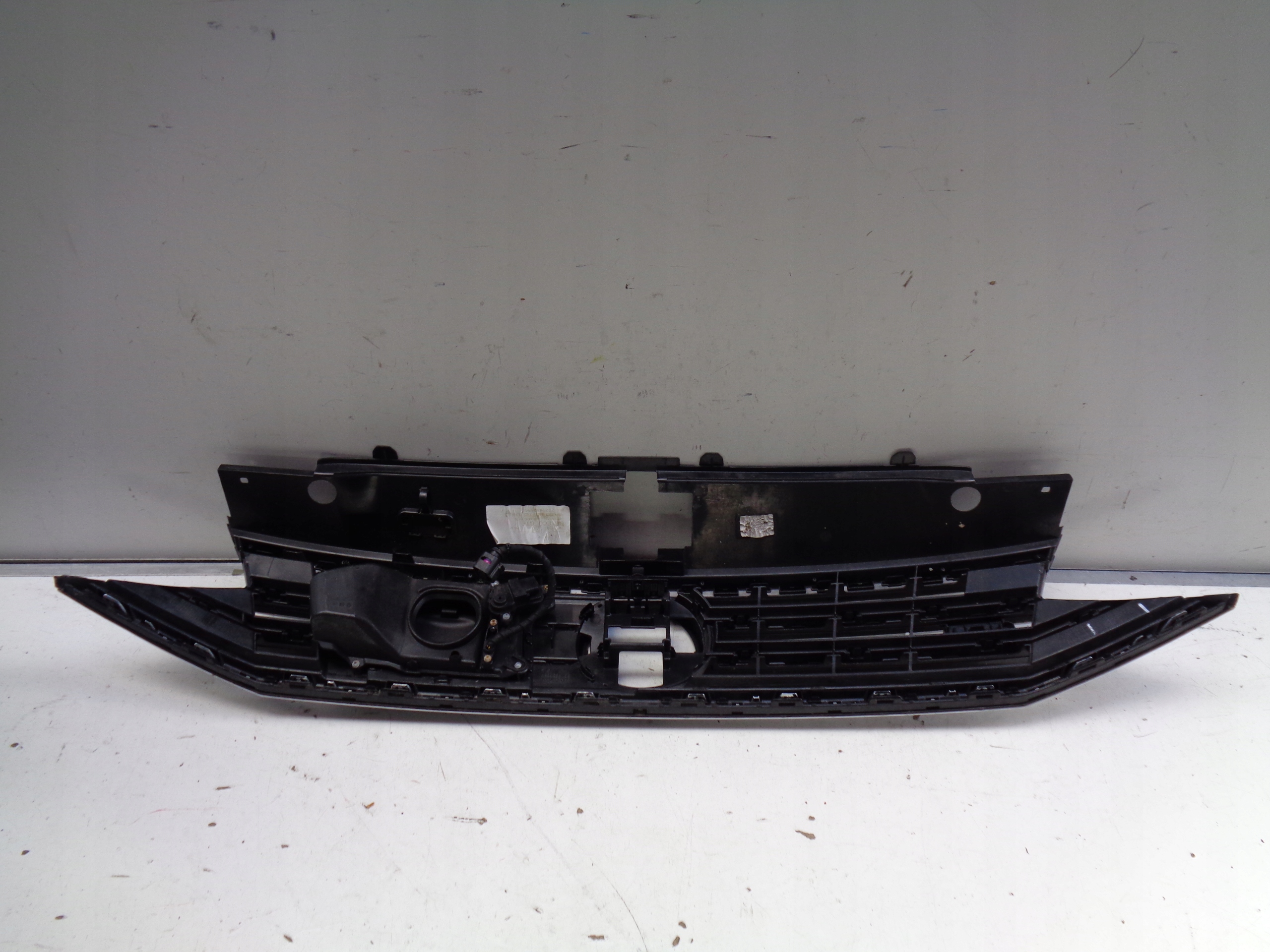 maska VW PASSAT B8 GTE 3G 3G0 18- LIFT