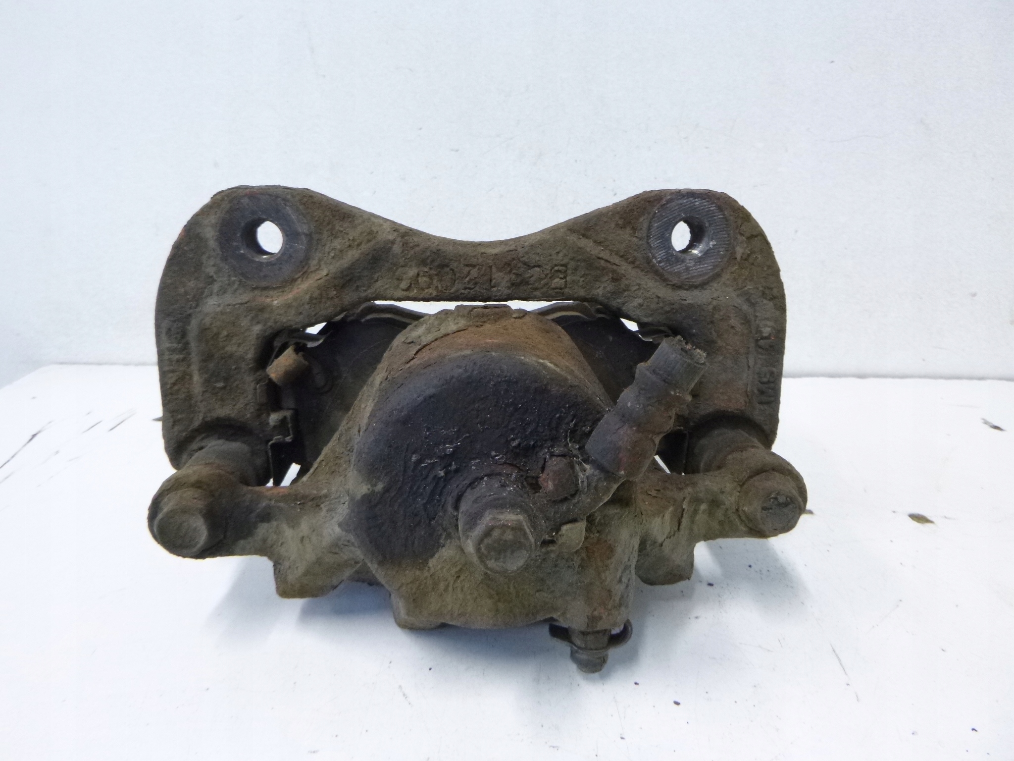 caliper brake front Kia Magentis Lift 2.0 2003