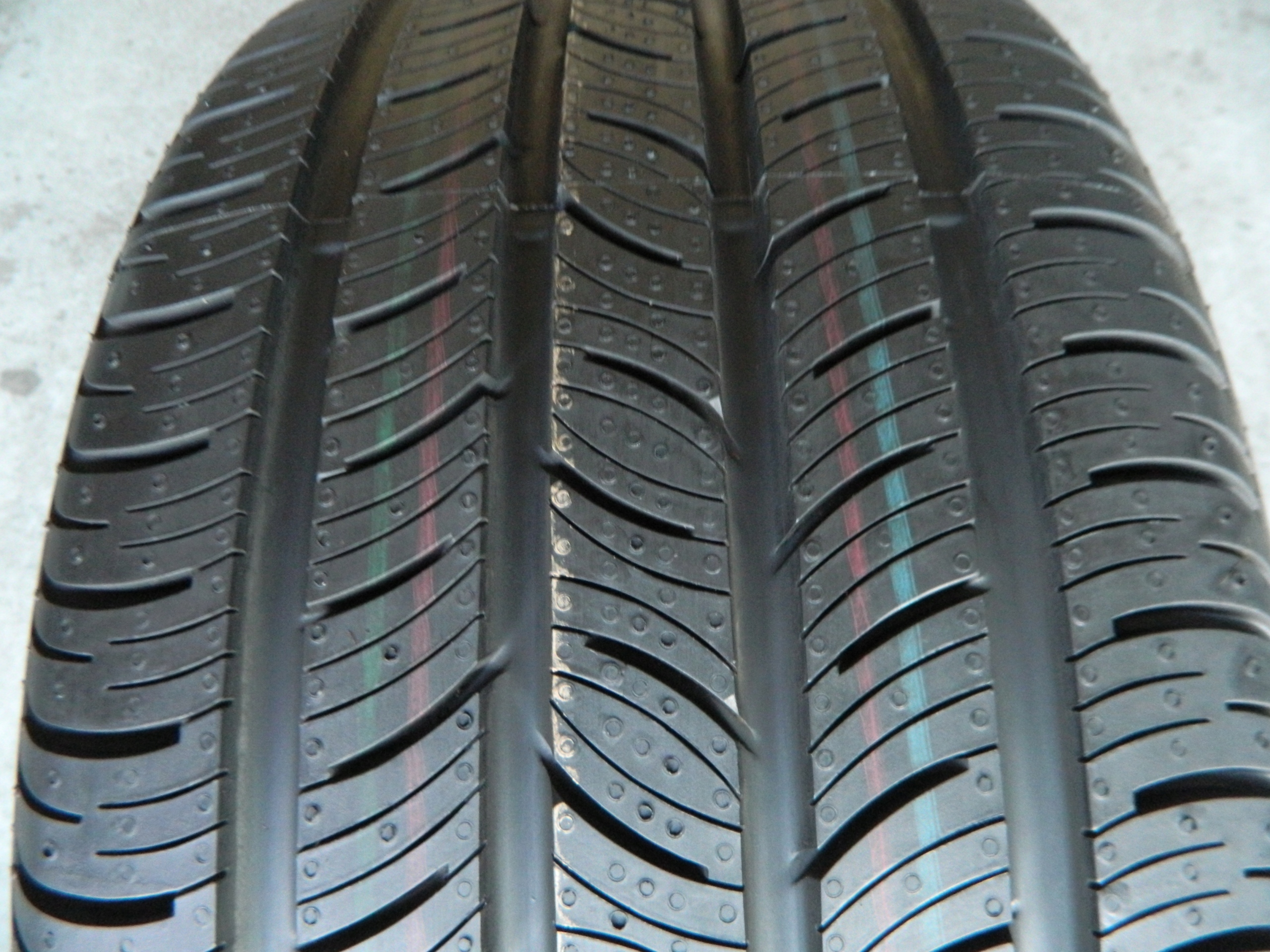 OPONA 255/40R17 CONTINENTAL CONTIPROCONTACT NOWA