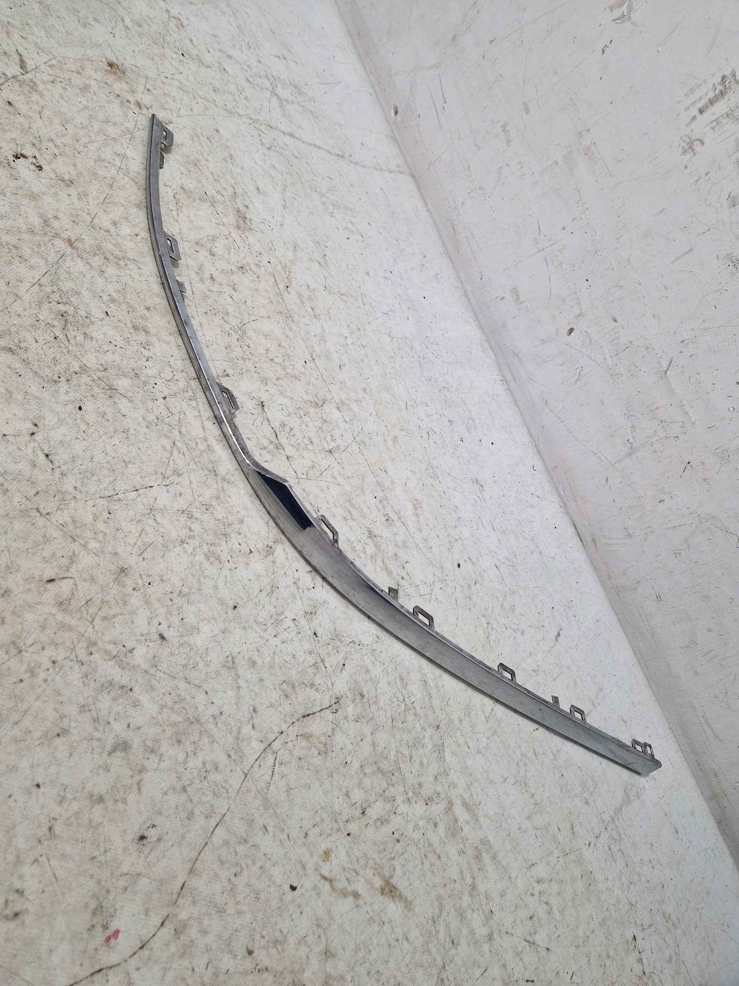 VW PASSAT B8 left moulding bumper rear part 3G0853841