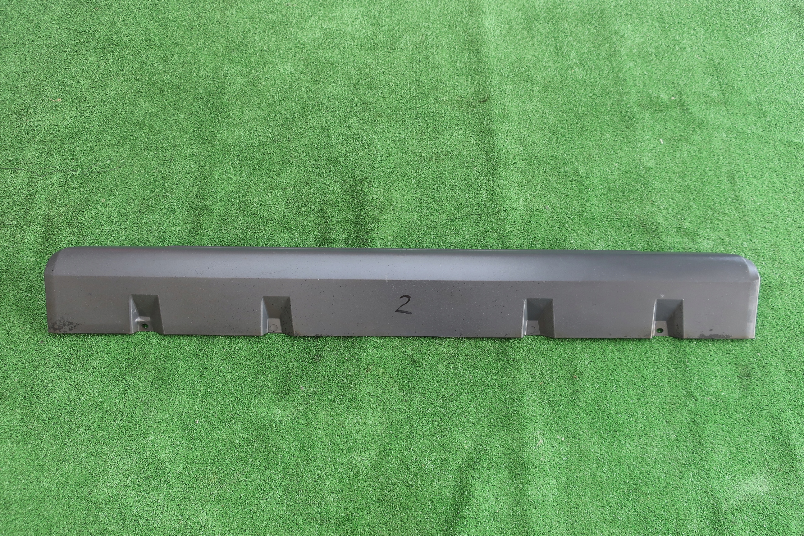 moulding threshold threshold left SUZUKI JIMNY LIFT NIE MALOWANA original OM 2005R >