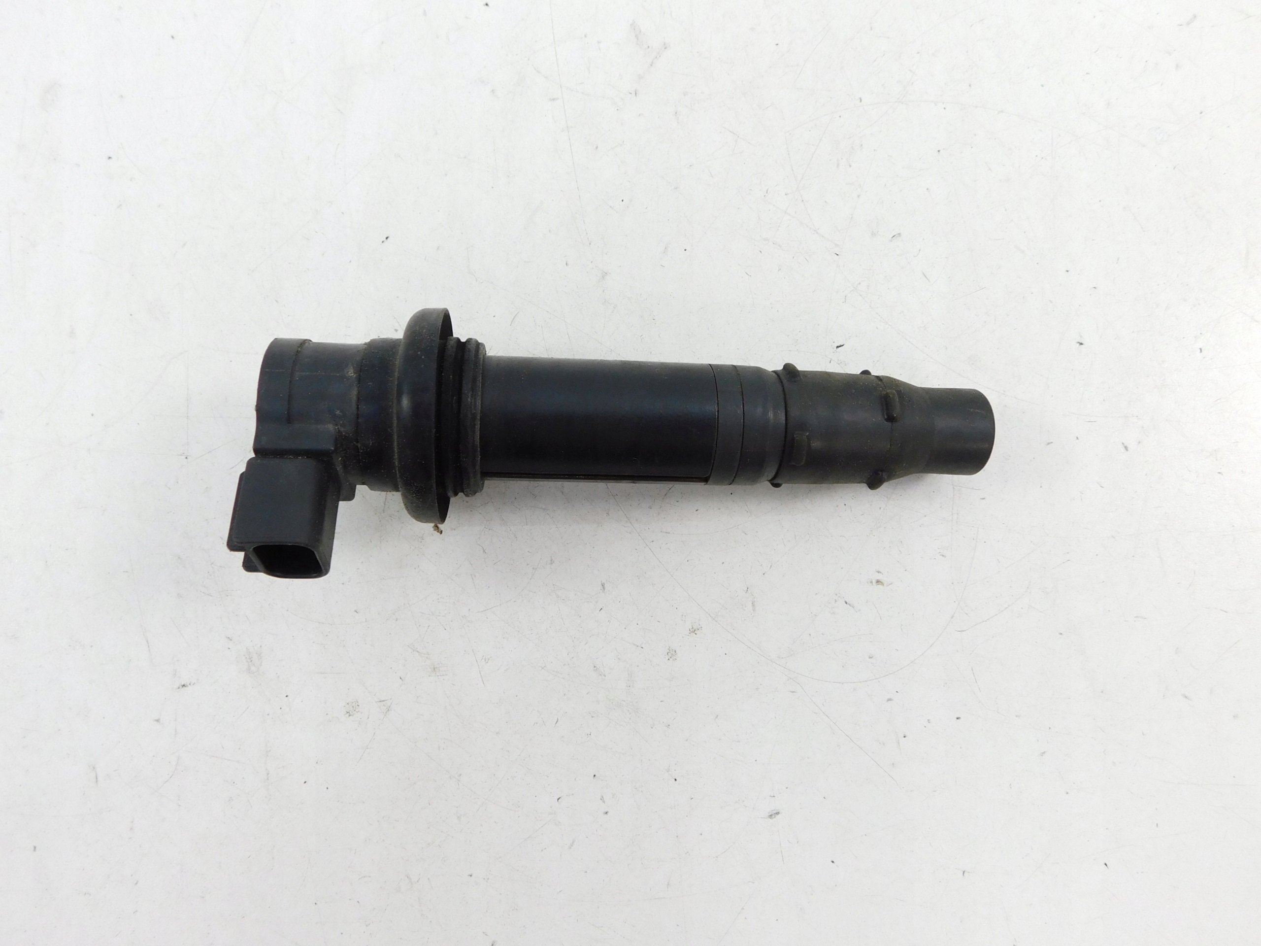 YAMAHA R1 RN09 CEWKA ZAPŁONOWA