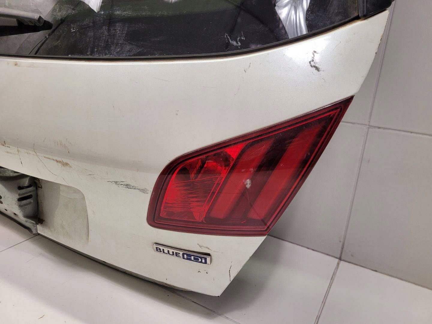 rear trunk door boot Peugeot 308 2 2016