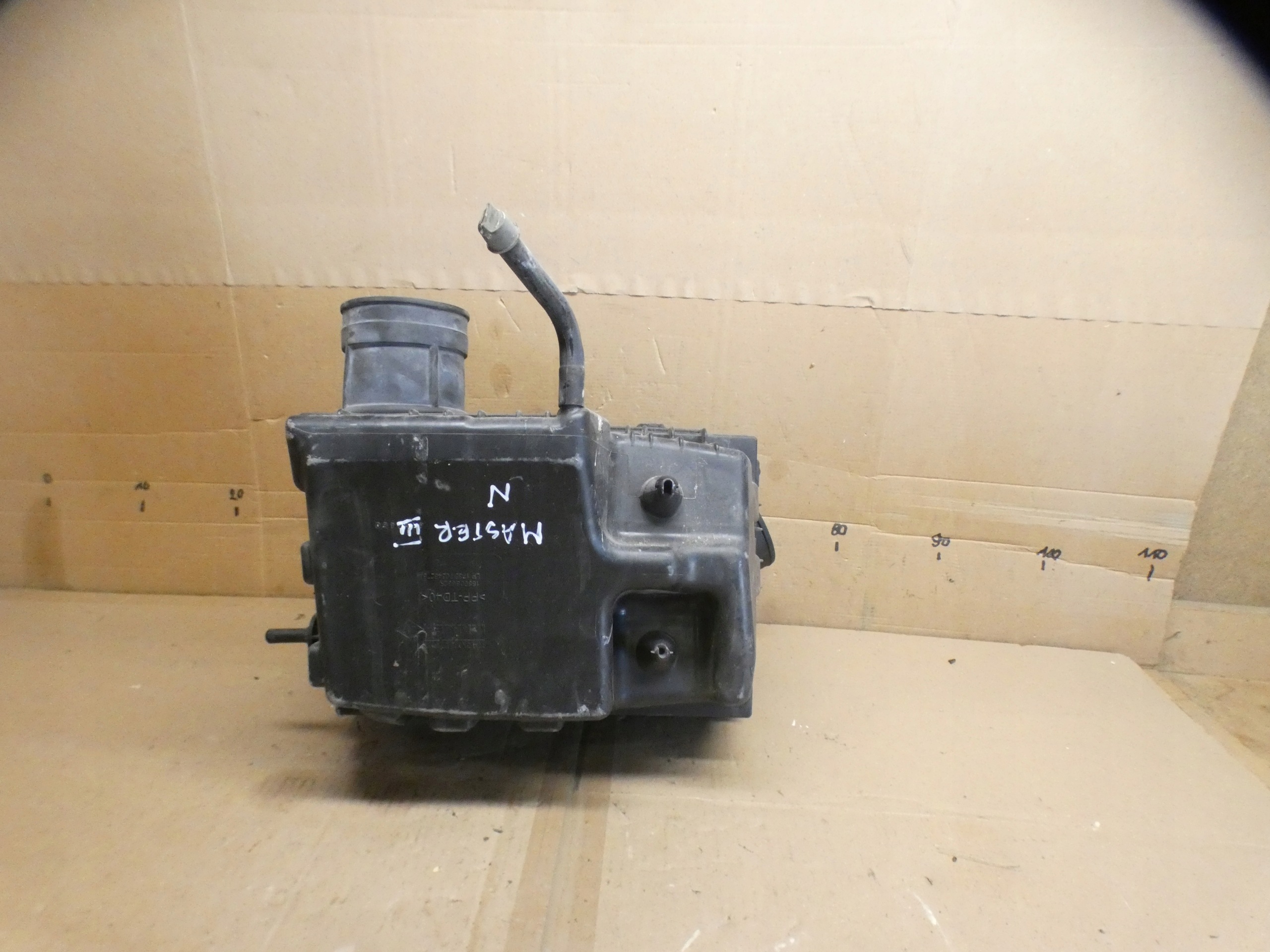 RENAULT MASTER III 2.3 dCi LIFT Gehäuse filter luft 165008632R