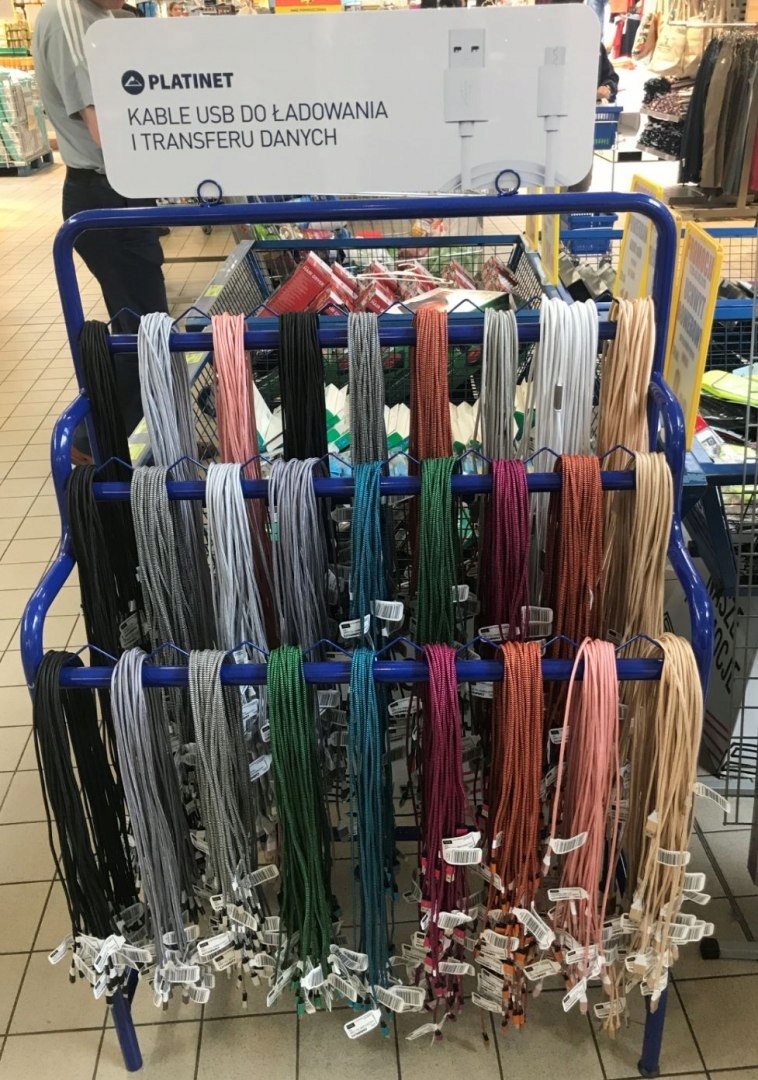 STOJAK PLATINET NA KABLE LUZEM 27 gniazd