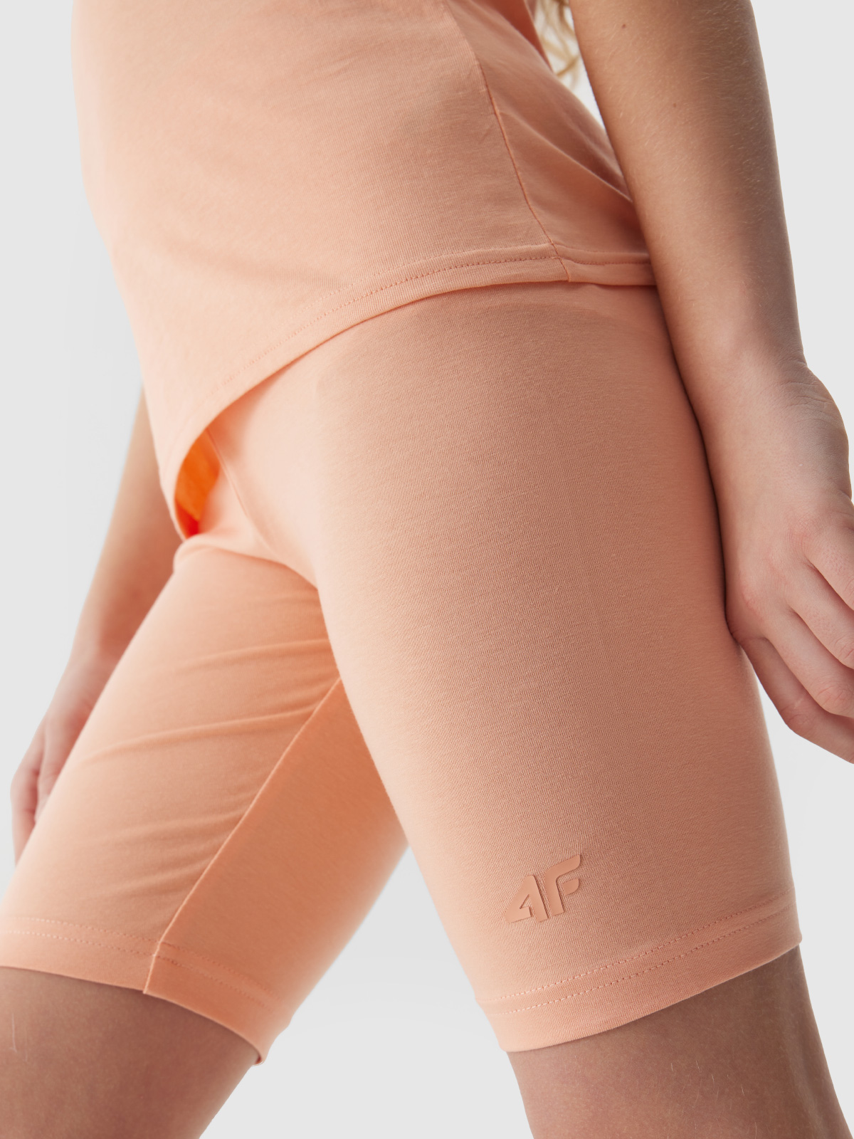 LEGGINSY 4F DZIEWCZĘCE KOLARKI DZIANINOWE - KORALOWE r. 122-128