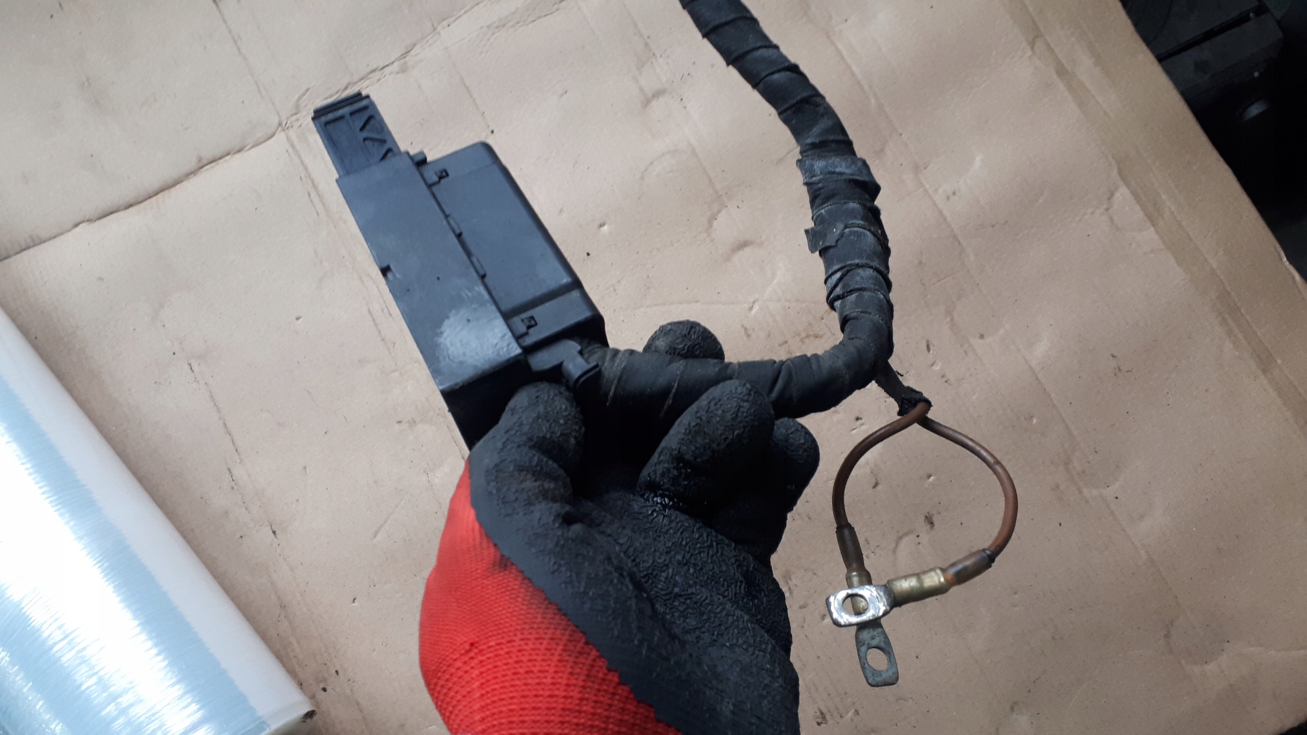 Audi OE 4G0955667 254186