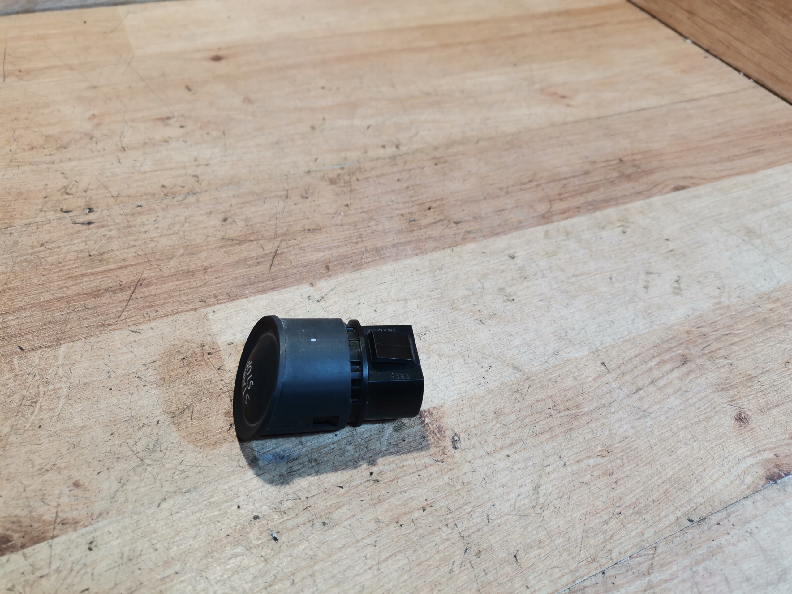 button START STOP RENAULT MEGANE III 1927937