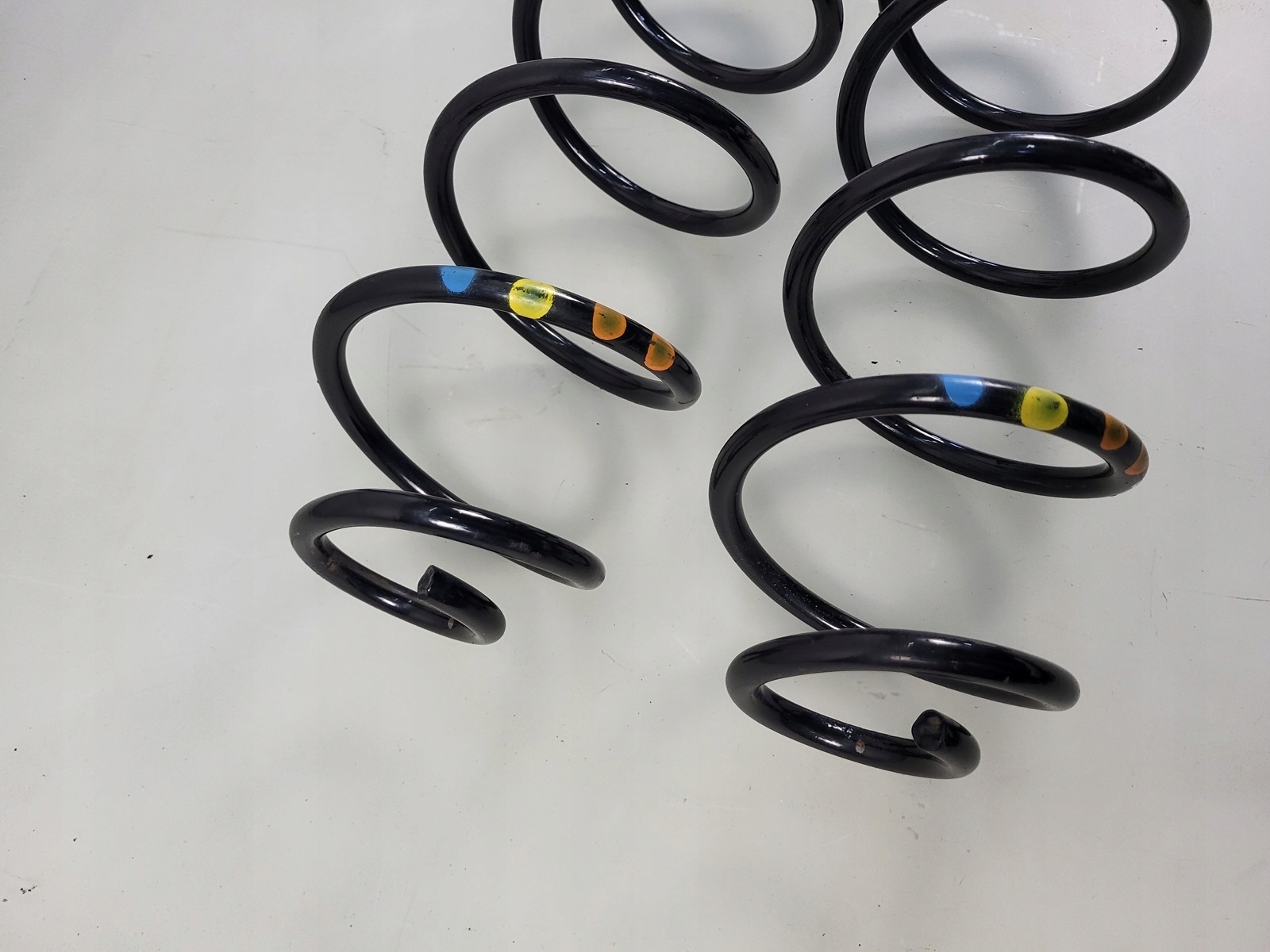 spring rear part springs komplet 1.5 d OPEL GRANDLAND
