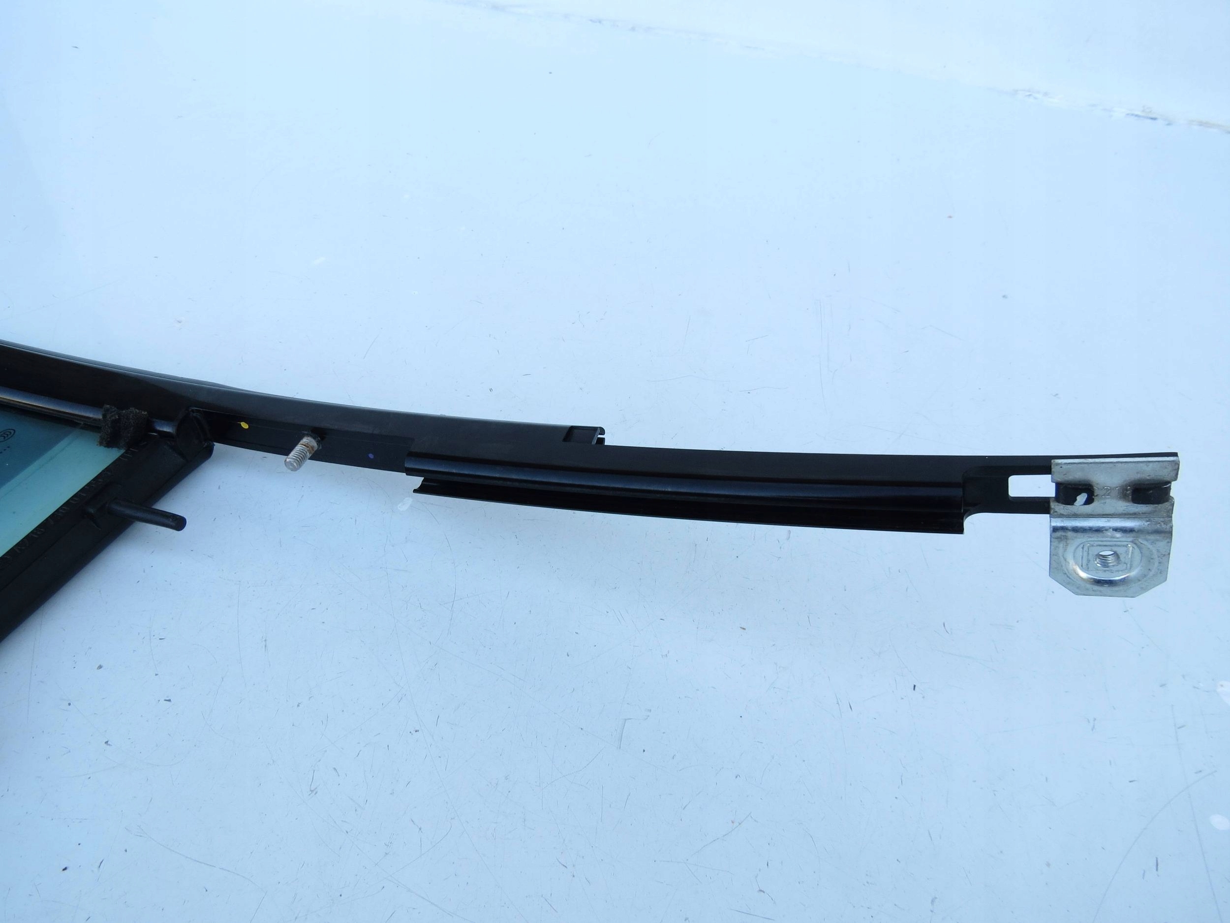 window bodywork left rear part MERCEDES-BENZ CLS C218 43R001026 E000184