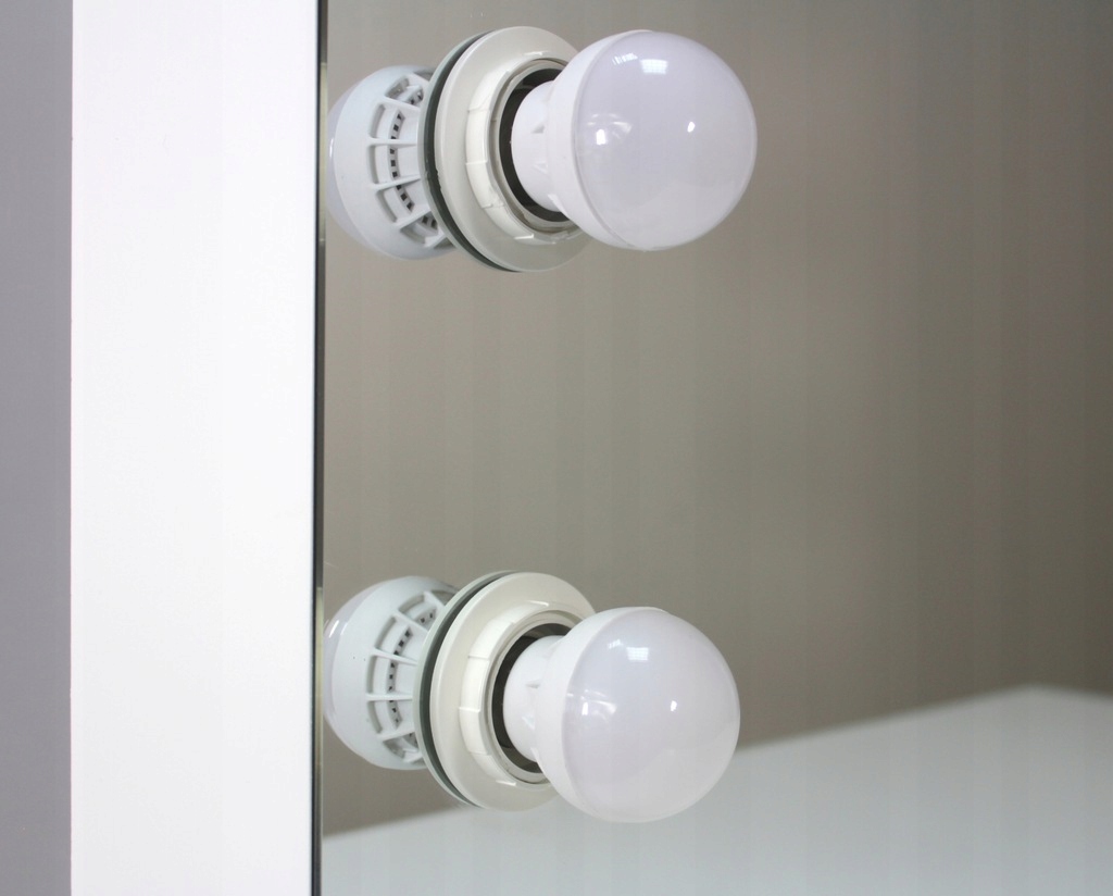 TOALETKA KOSMETYCZNA OŚWIETLENIE LED PREZENT WIZAŻ Głębokość mebla 40 cm