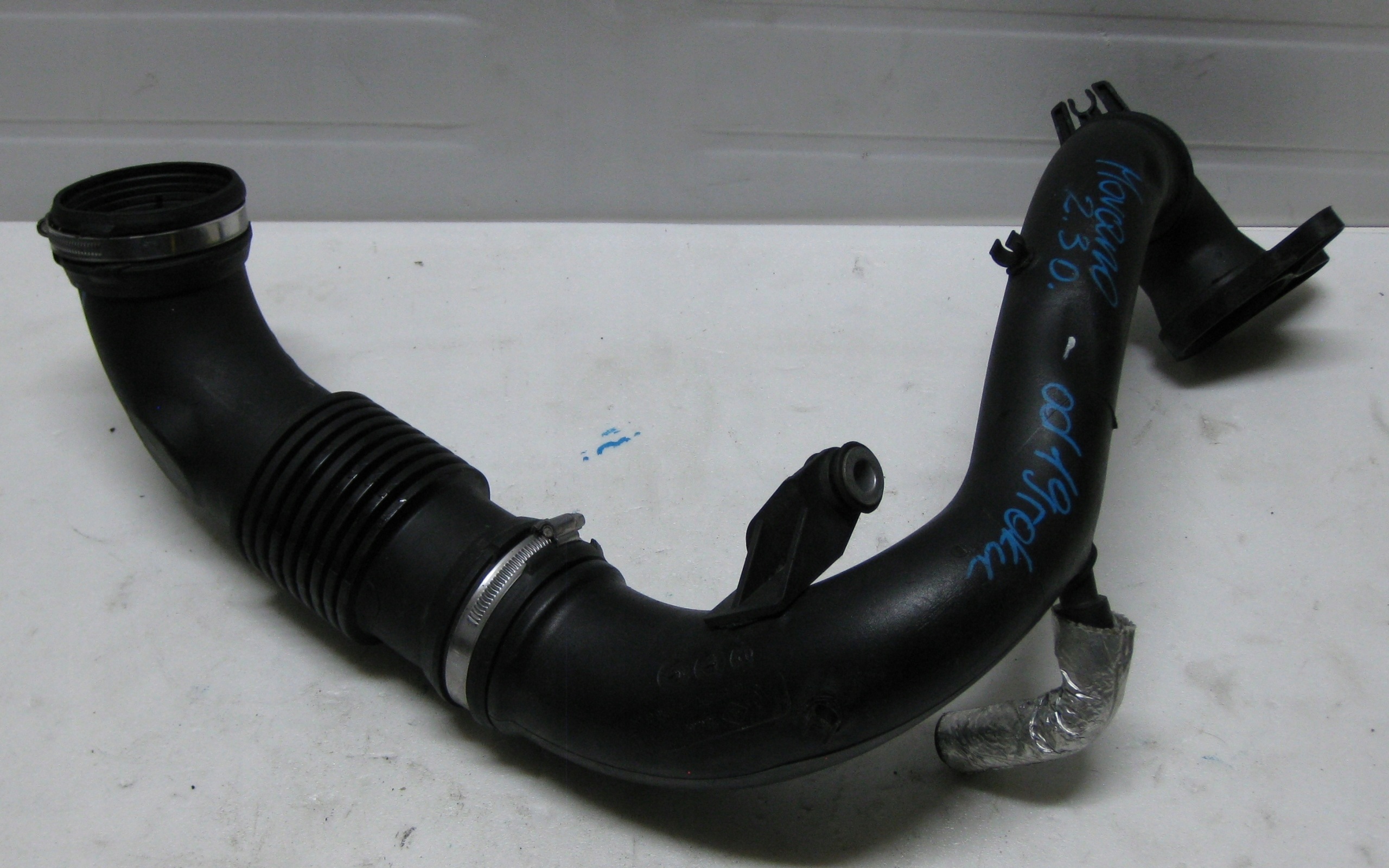 RENAULT MASTER III LIFT rohr schlauch ladeluftkühler 165763705R