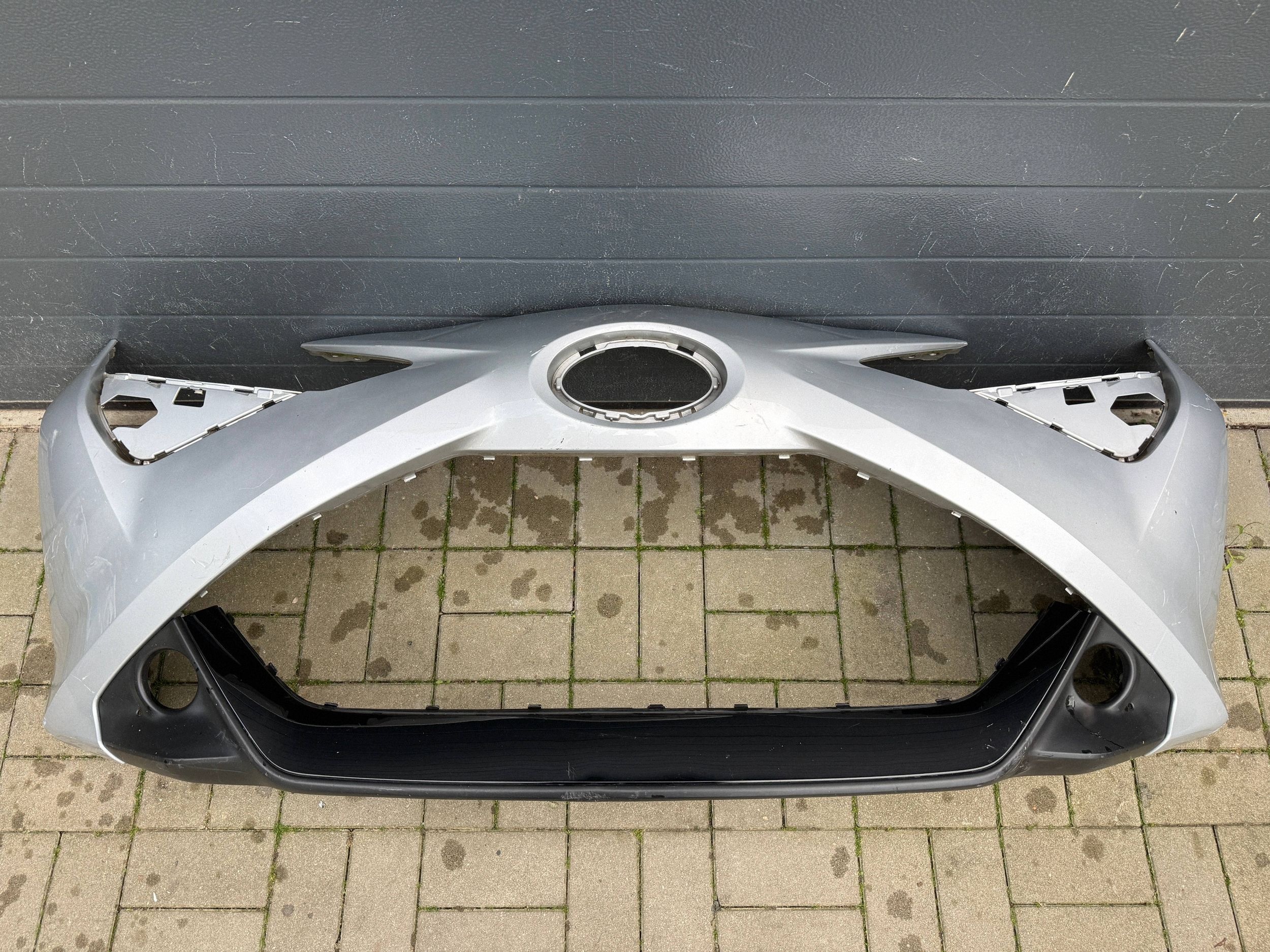 Toyota Aygo Lift 2 II 18- bumper front front