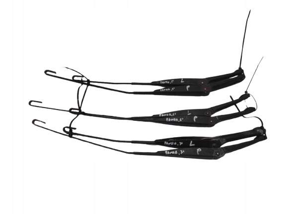 FIAT PANDA II 2 03- RAMIONA WYCIERACZEK PRZÓD