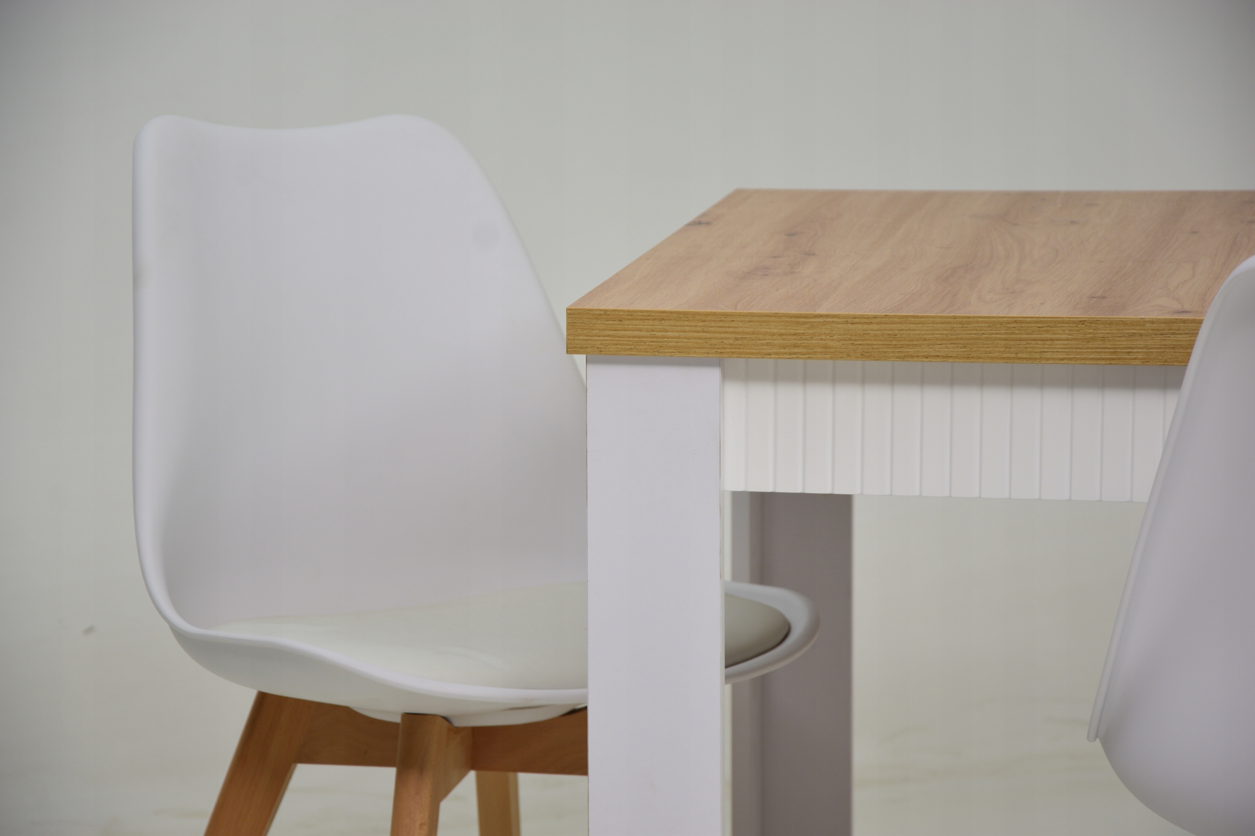 NOWOŚĆ! SKANDYNAWSKI ZESTAW BIAŁY LAMEL 4 KRZESŁA Kolor korpusu krzesła buk jasny