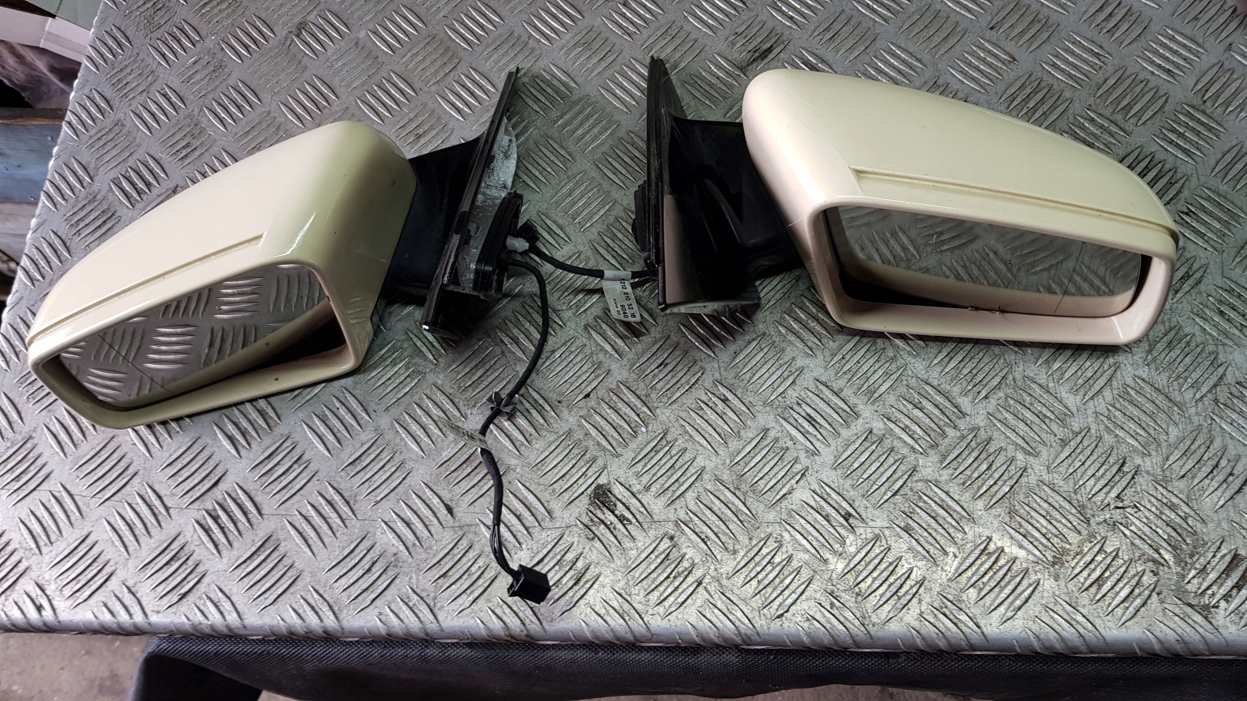 MERCEDES W212 mirror left or right EUROPA