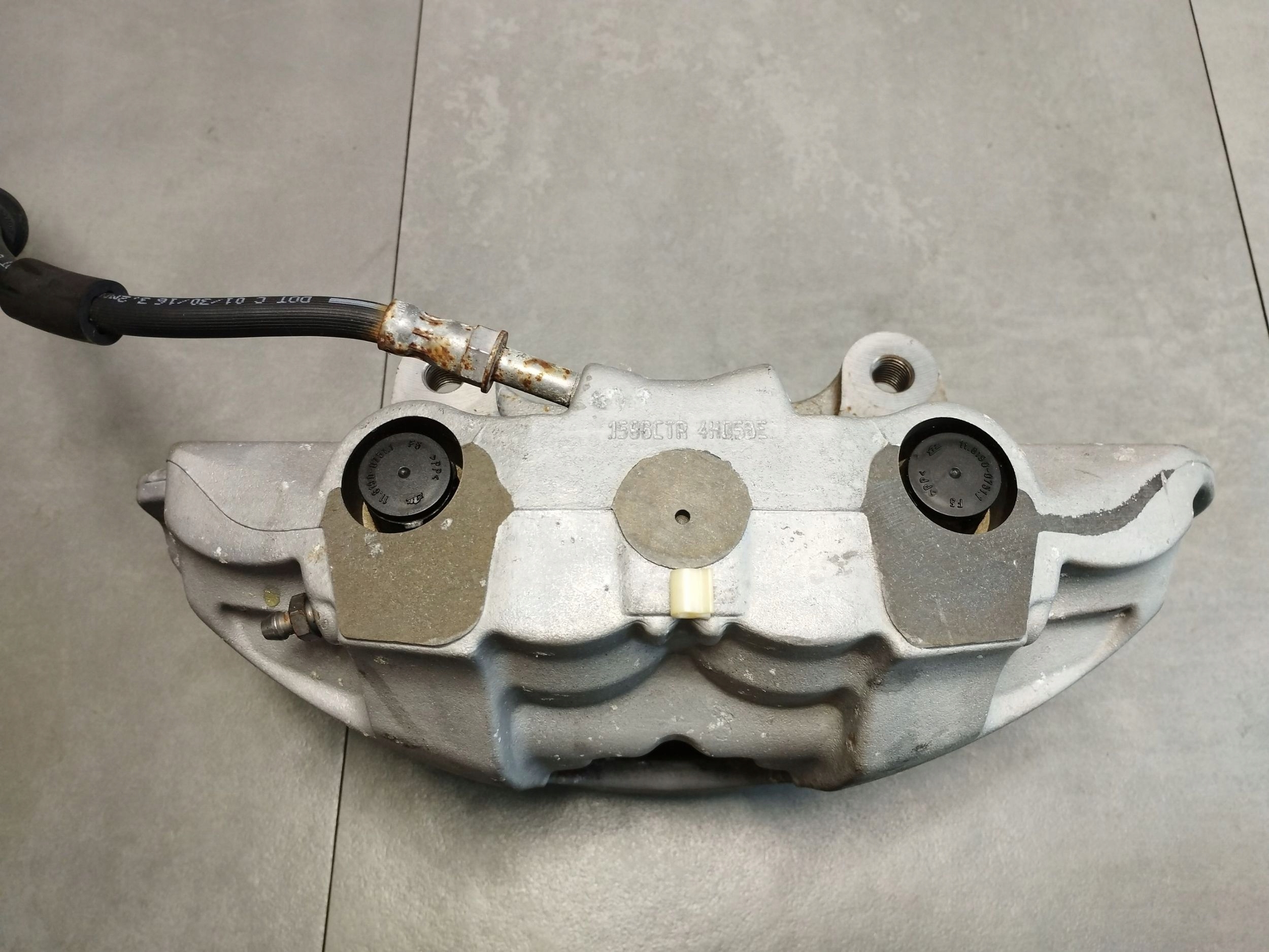 Audi A8 D4 4H 3.0 TDI caliper left front 4H05BE