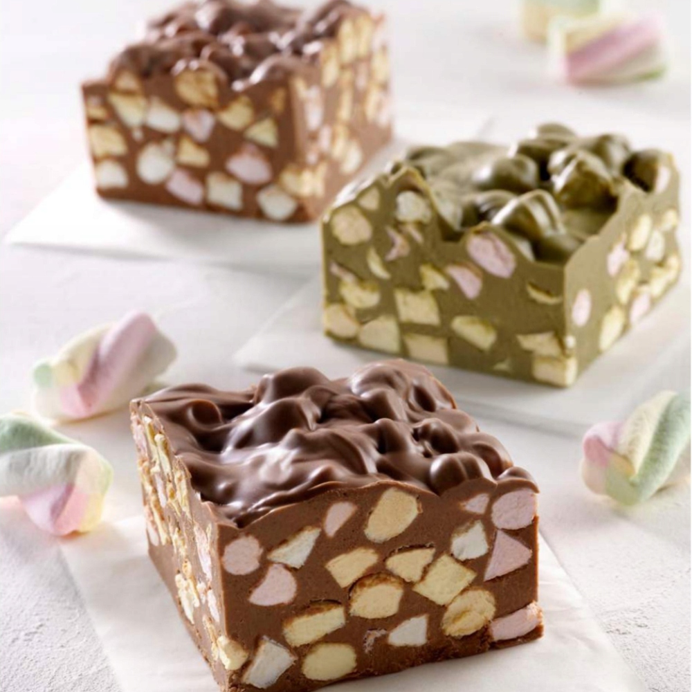 Modecor pianki marshmallow czterokolorowe 1 kg Marka Modecor