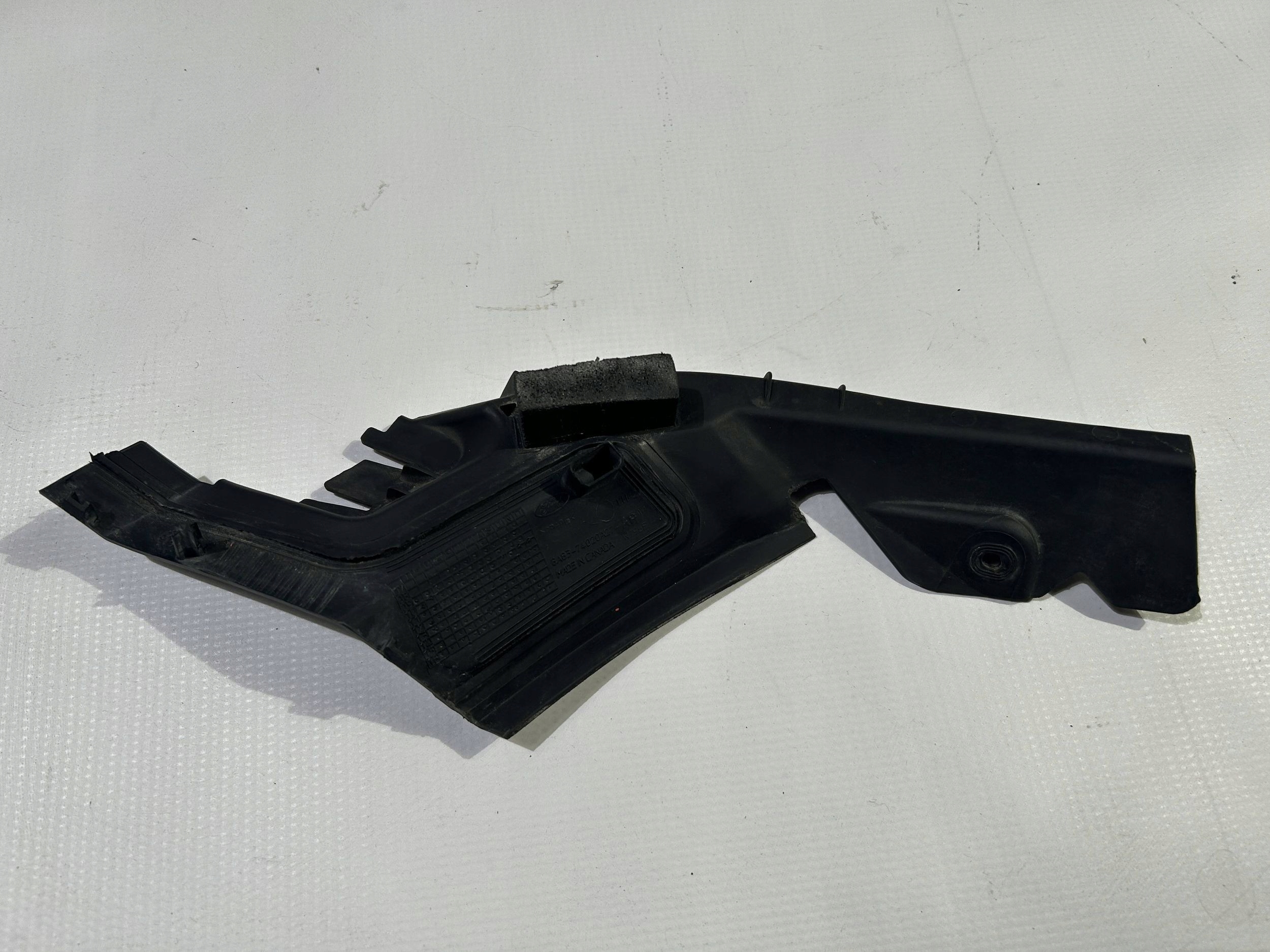 torpedo zakonczenie under the window left Ford Flex 2013r