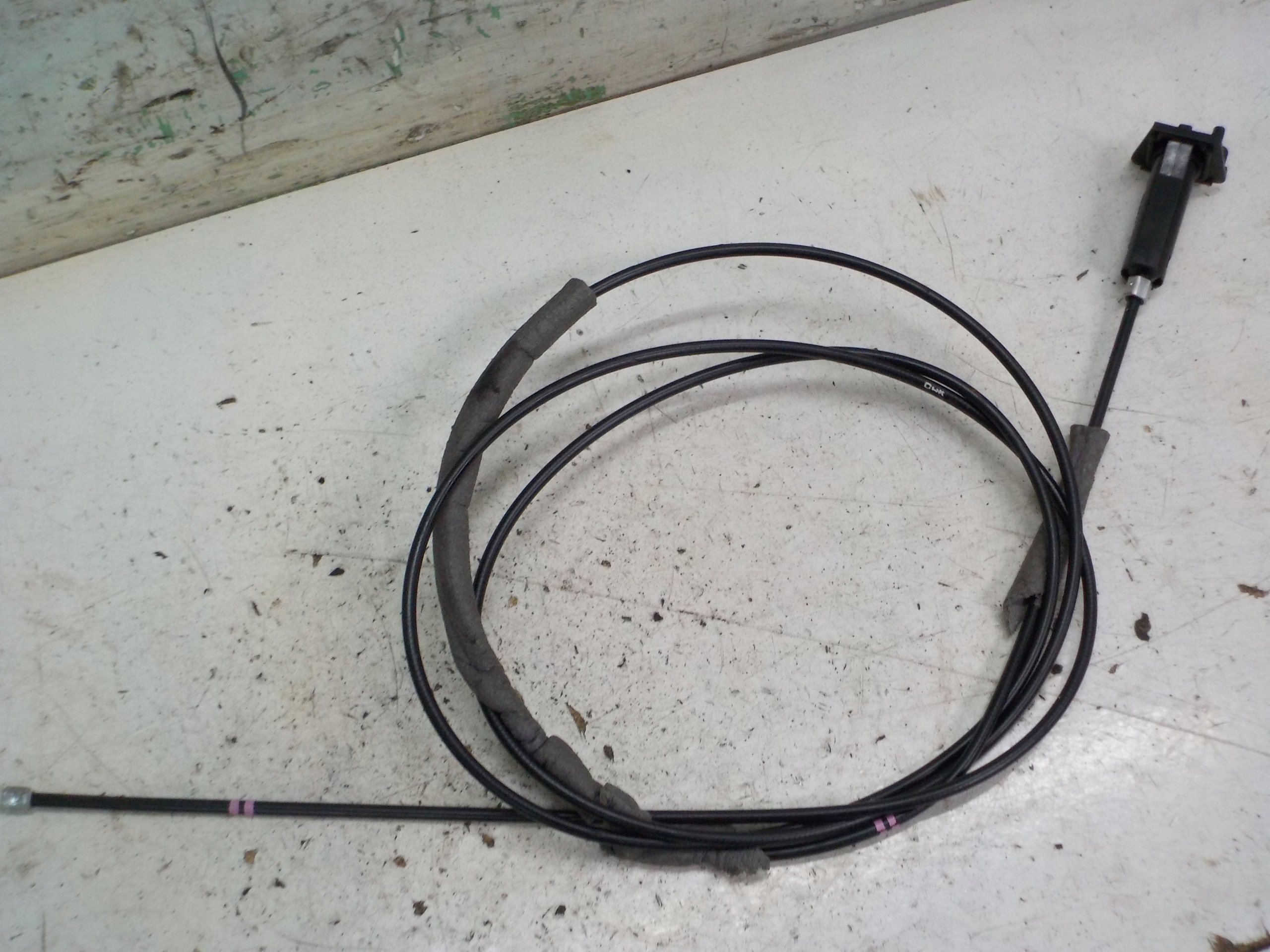 KIA CEED LINKA KLAPKI PALIWA