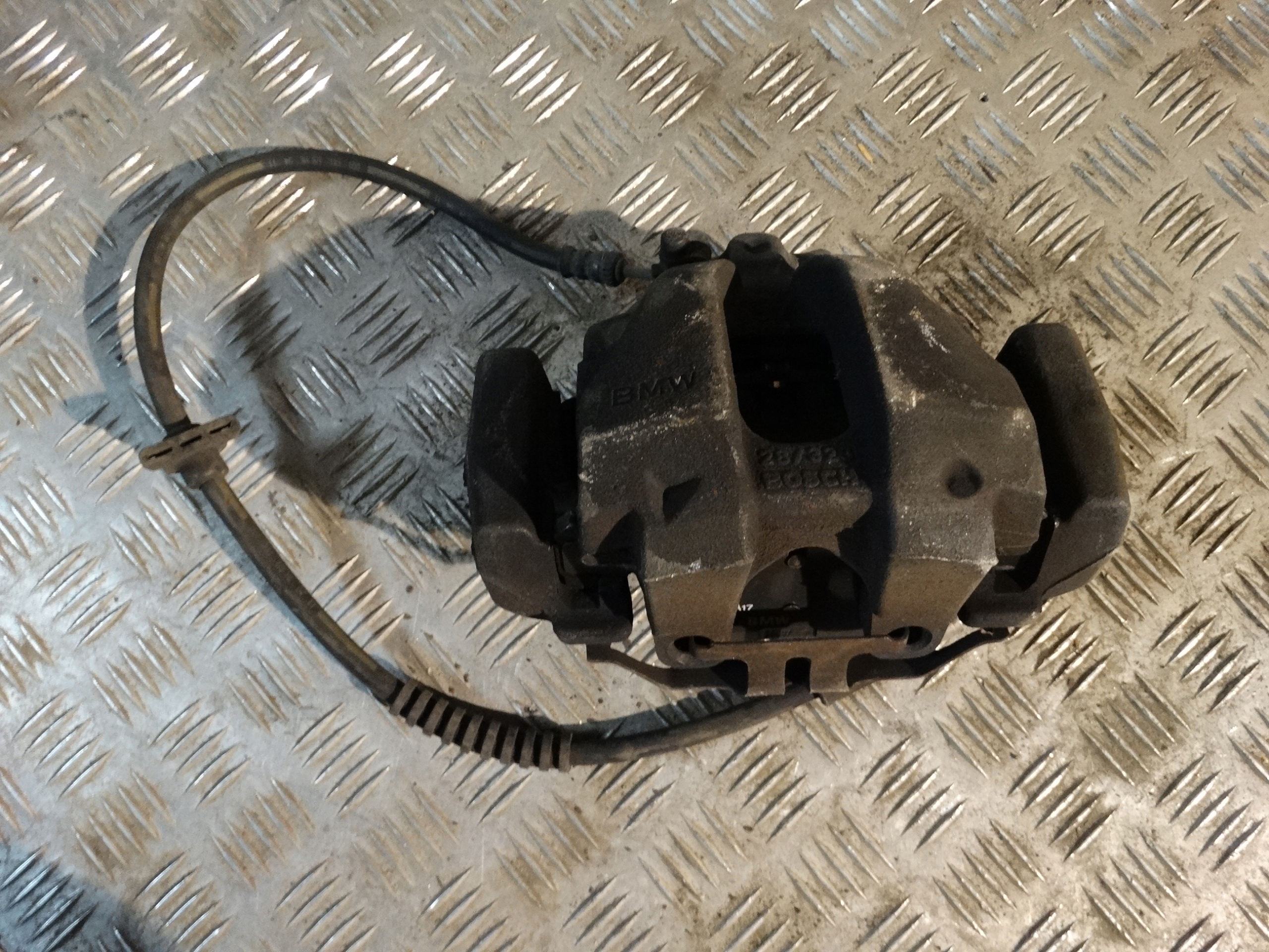 caliper brake left front BMW F25 F26 1