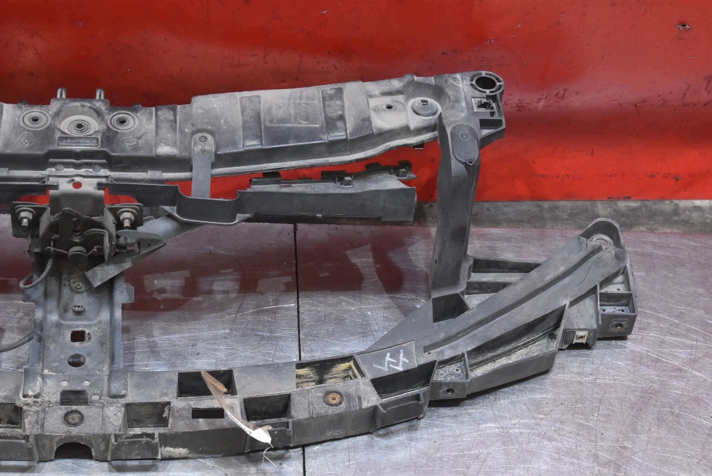 support panel for radiators pillar upper part 625108157R RENAULT LATITUDE 1 and 2.0 DCI