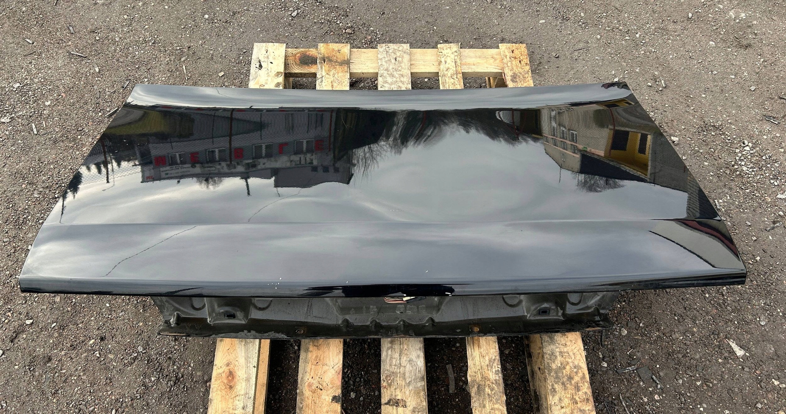 trunk door boot Dodge Challenger 2015r