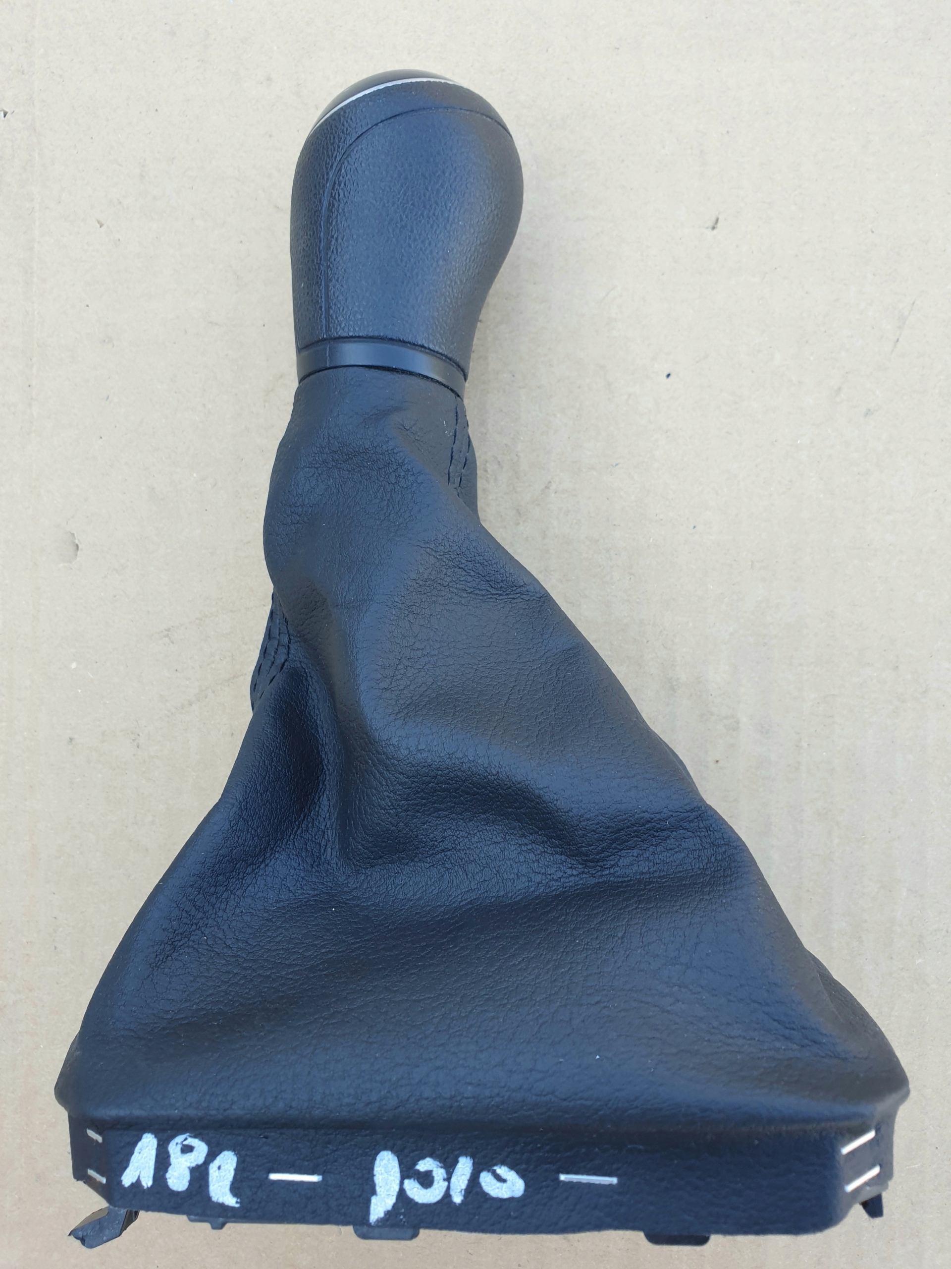 2G1711113 - РУЧКА ПЕРЕКЛЮЧЕНИЯ ПЕРЕДАЧ СИЛЬФОН VW POLO VI 2G ПОЗНАНЬ