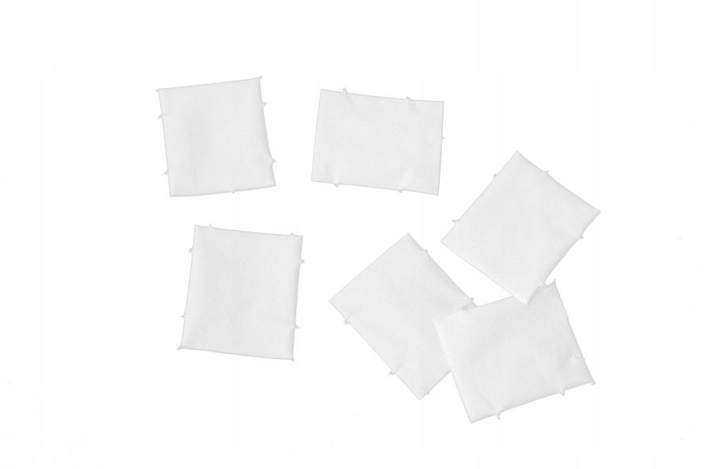 WACIKI BEZPYŁOWE 500 sztuk 1 ROLKA 12 WARSTW TAMPONY Waga produktu z opakowaniem jednostkowym 0.2 kg