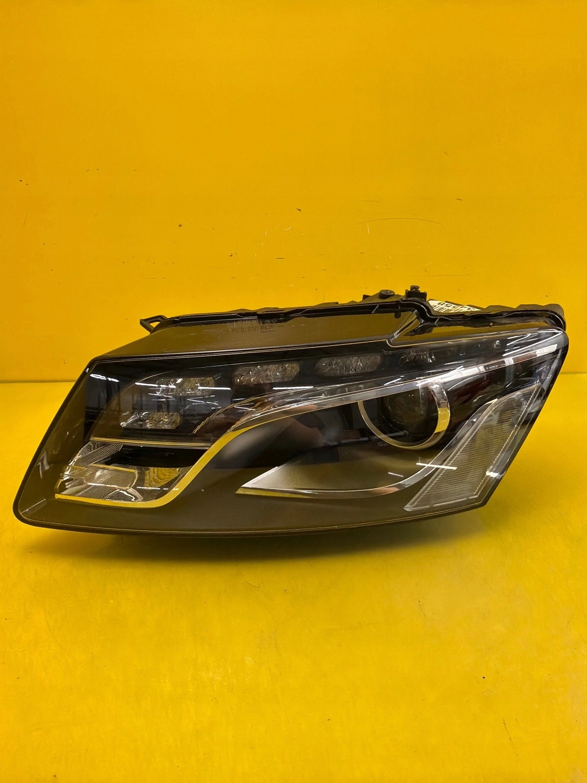 light left front Audi Q5 8R Xenon Led non-setting 8R0941003AF