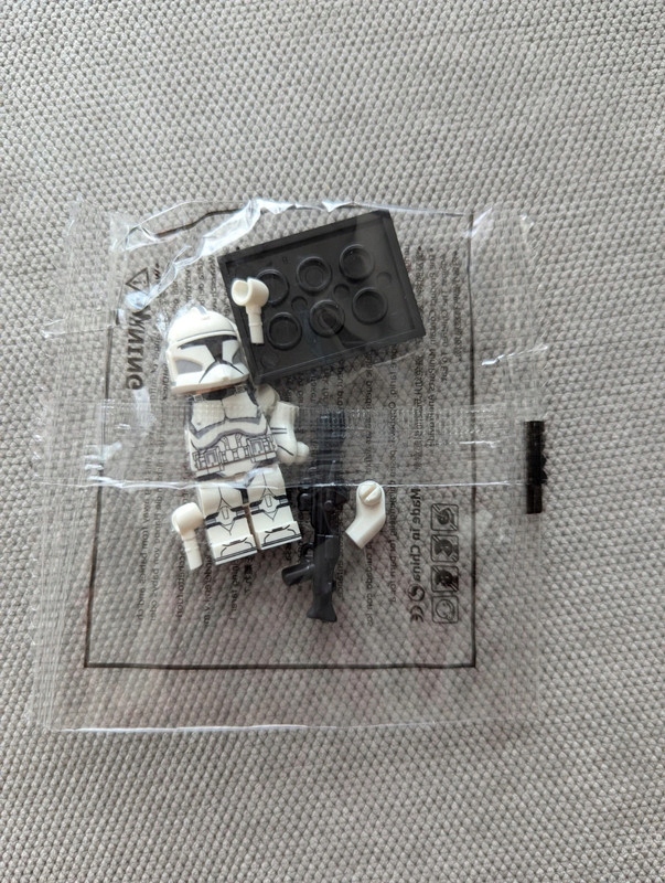 Figurka do złożenia Star Wars CLONE TROOPER PHASE 1 Marka bez marki