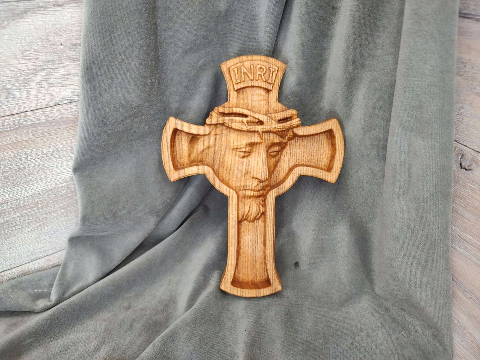 Obraz ve dřevě Kříž kříž Ježíš na kříži 20cm