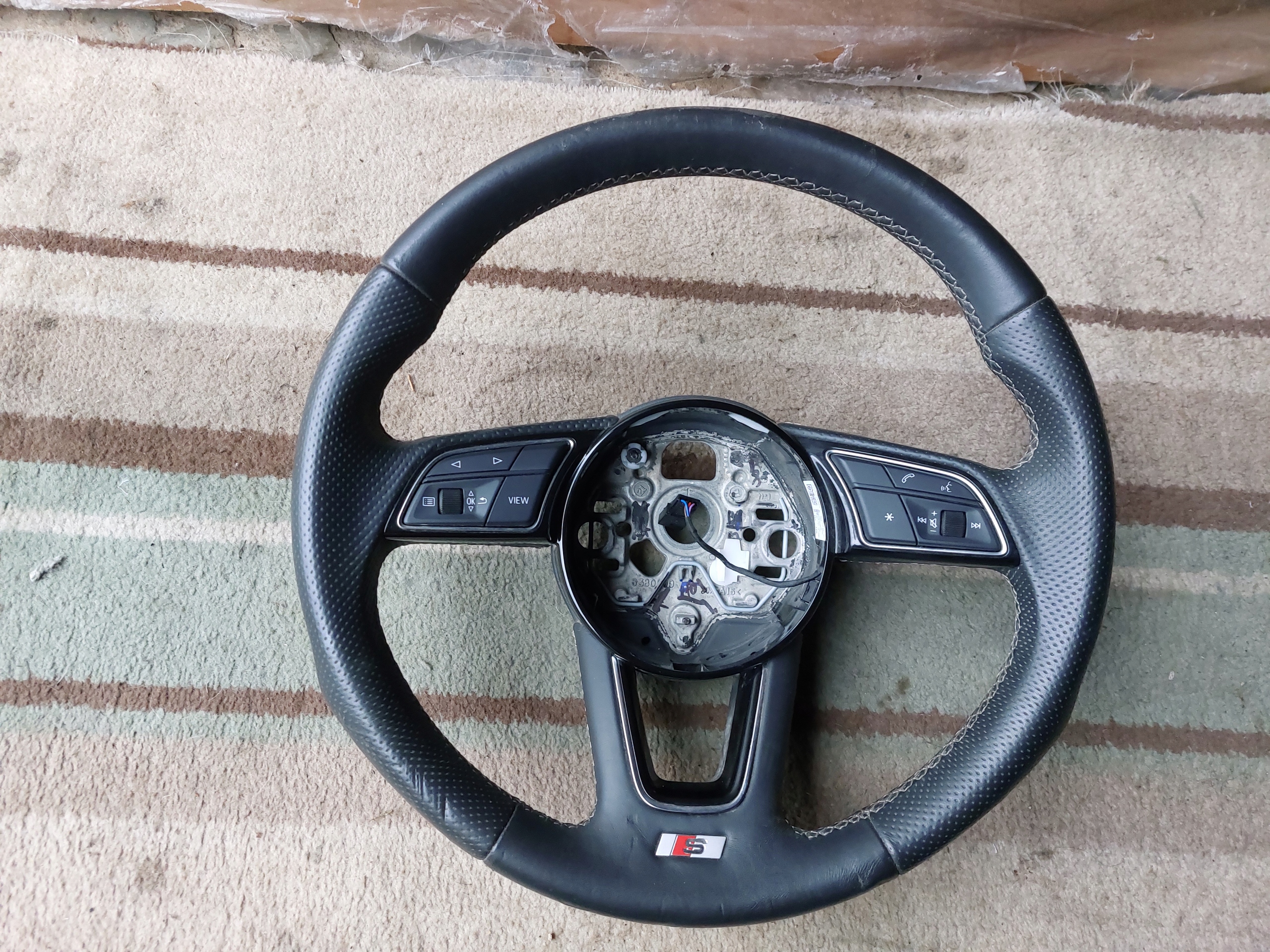 AUDI A1 82A 22r lenkrad S-LINE 82A419091AC