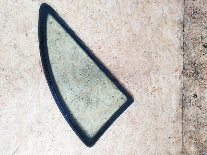 SZYBA KAROSERYJNA PRAWY TYŁ OPEL CORSA C 3 DRZWIOWA 2003-2009 Producent części Opel OE