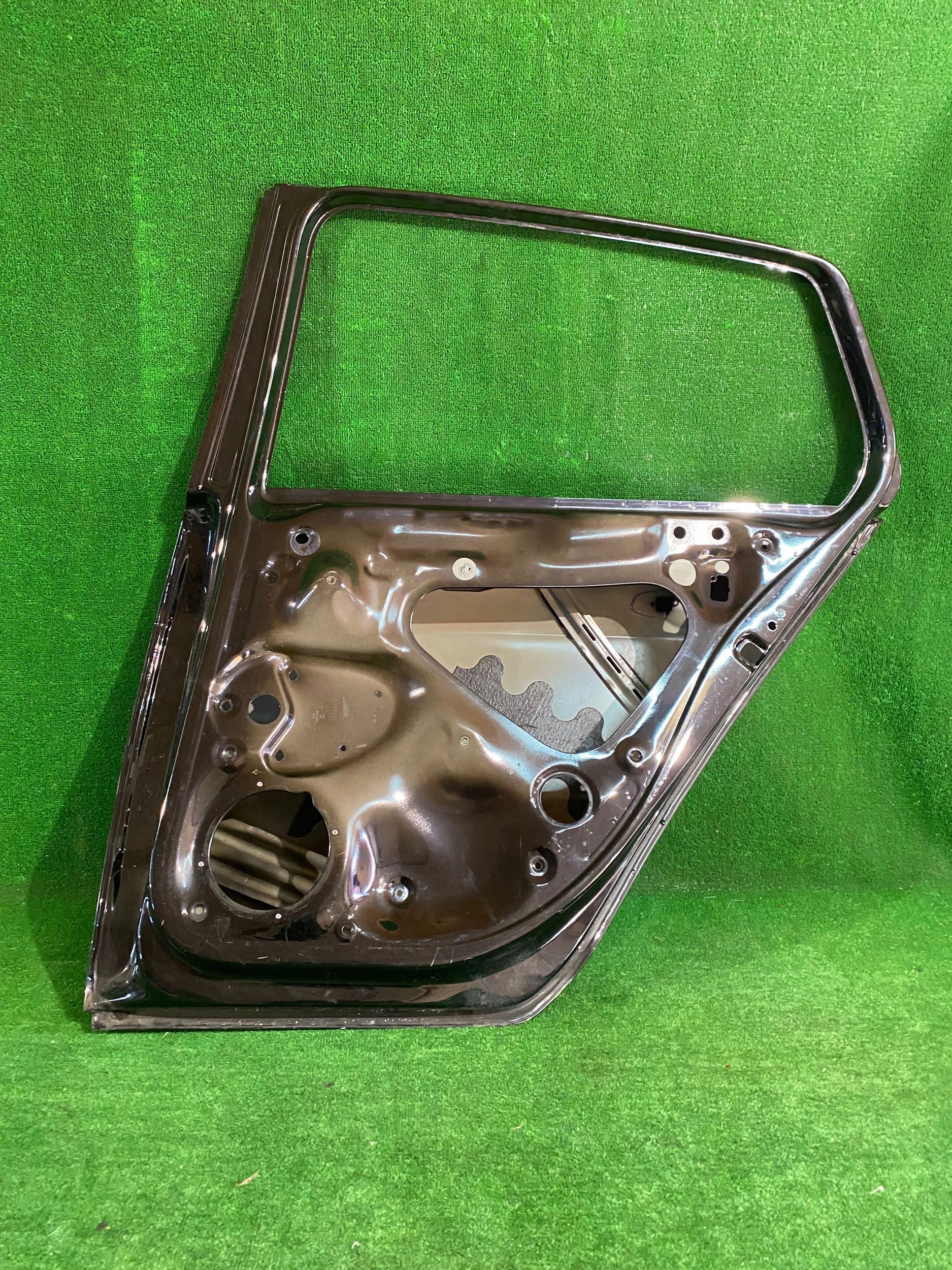 door rear. right right rear part VW GOLF VII HB