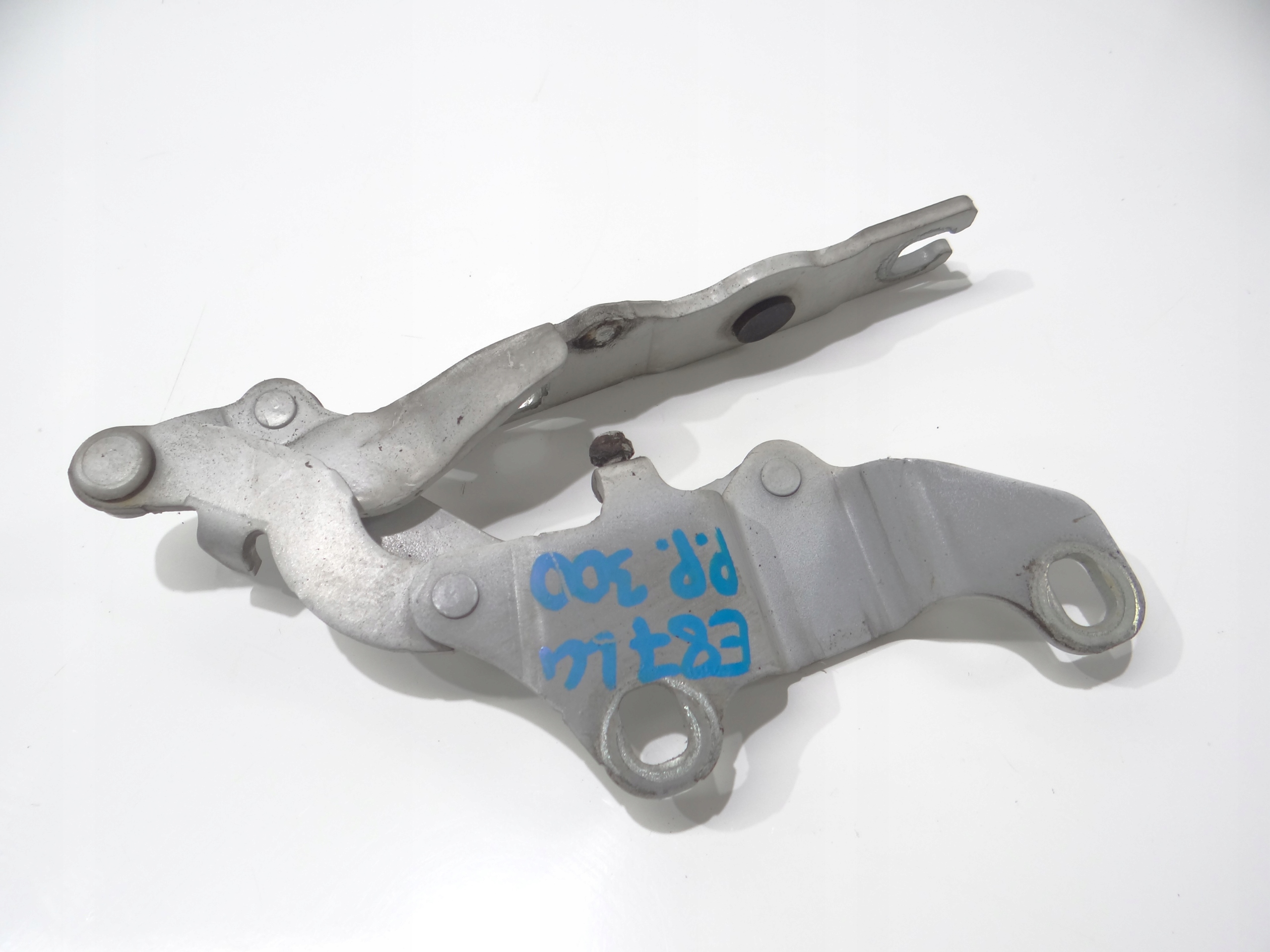 hinge bonnets right front BMW E87 LCI 7060560 300