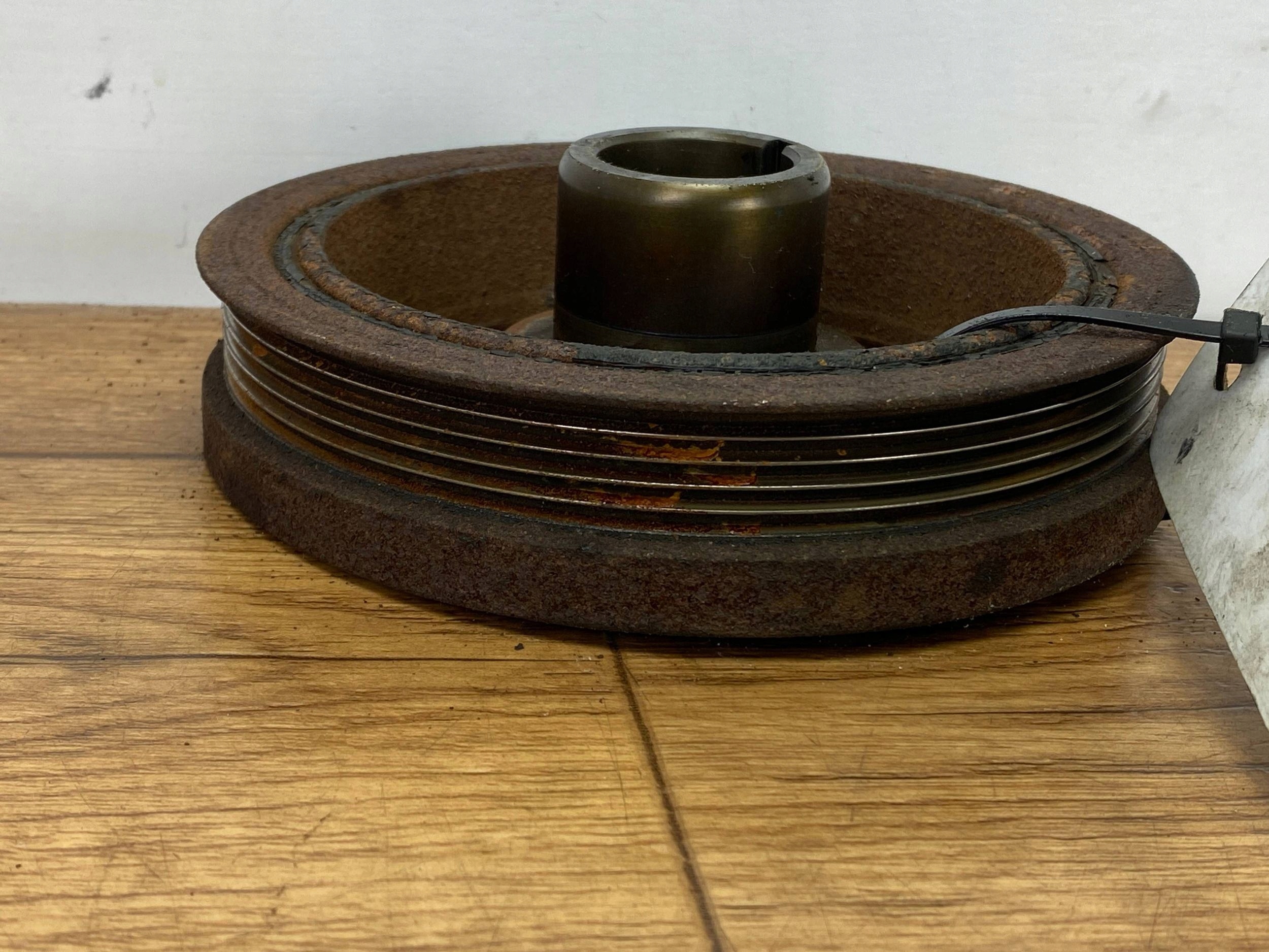 crank pulley Chevrolet Camaro 2016+