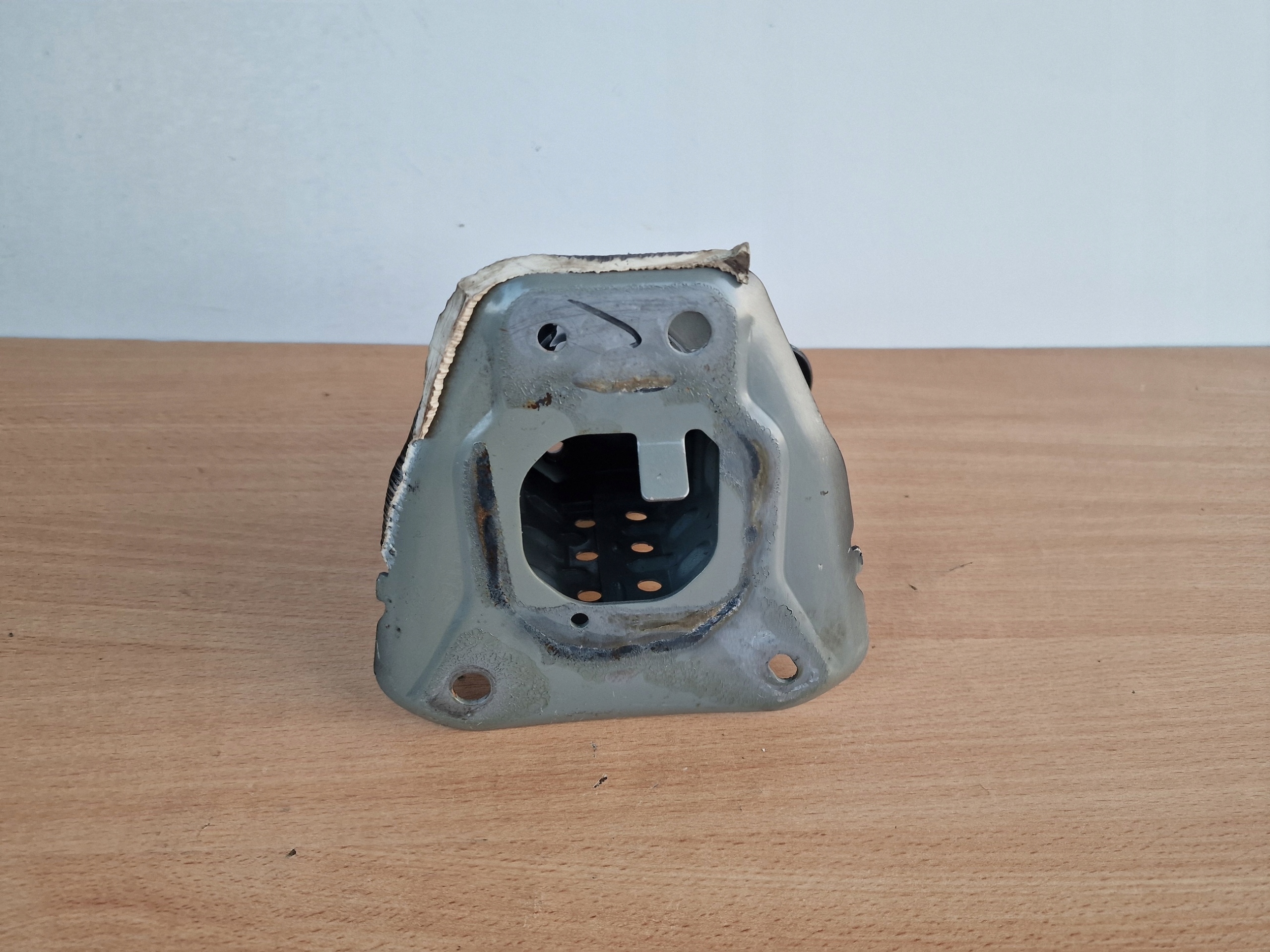 right beam tip rear part TOYOTA COROLLA E21 sider