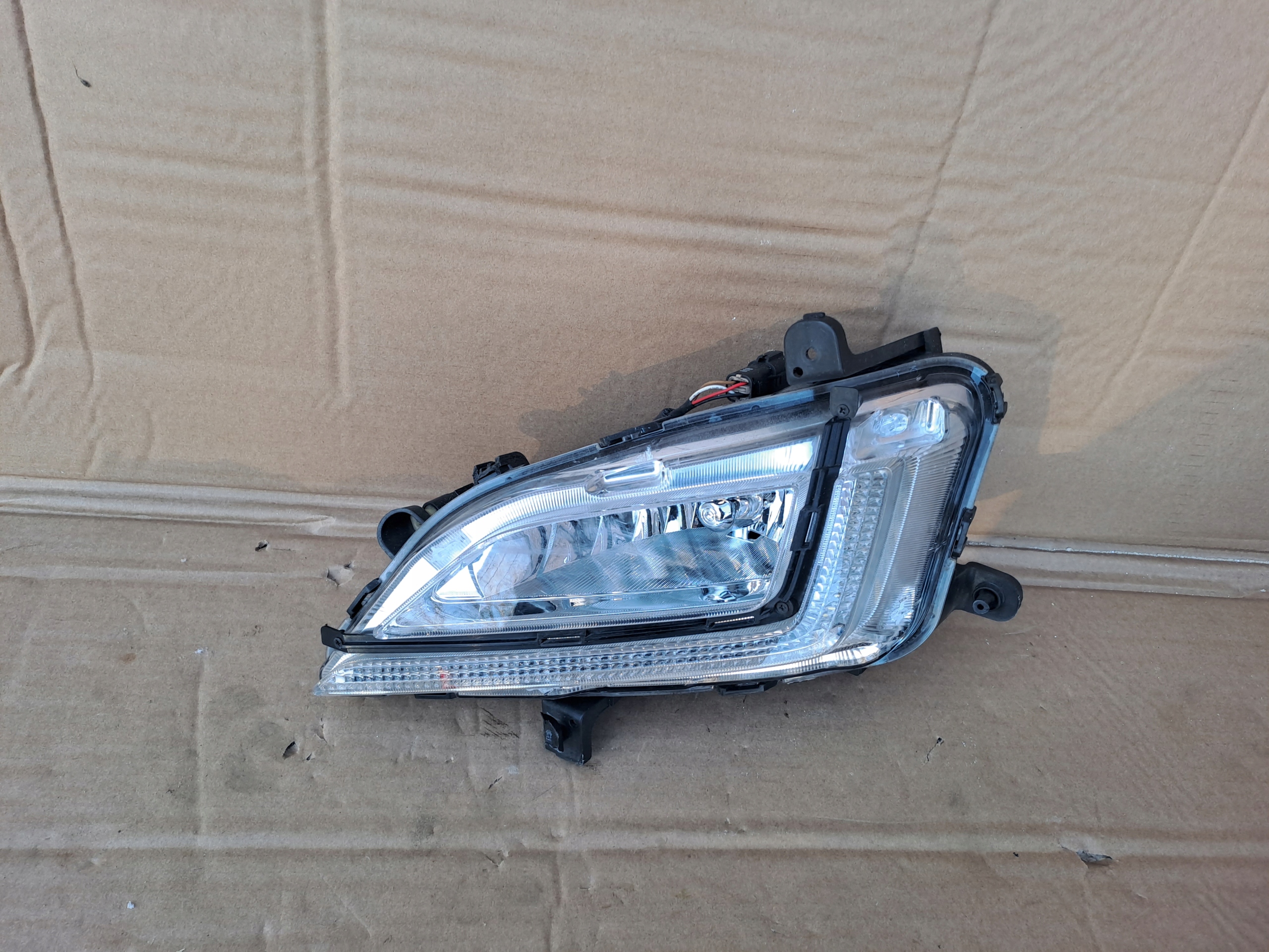 HYUNDAI TUCSON 3 LIFT ЛЕВЫЙ СВЕТОДИОДНЫЙ ГАЛОГЕННЫЙ