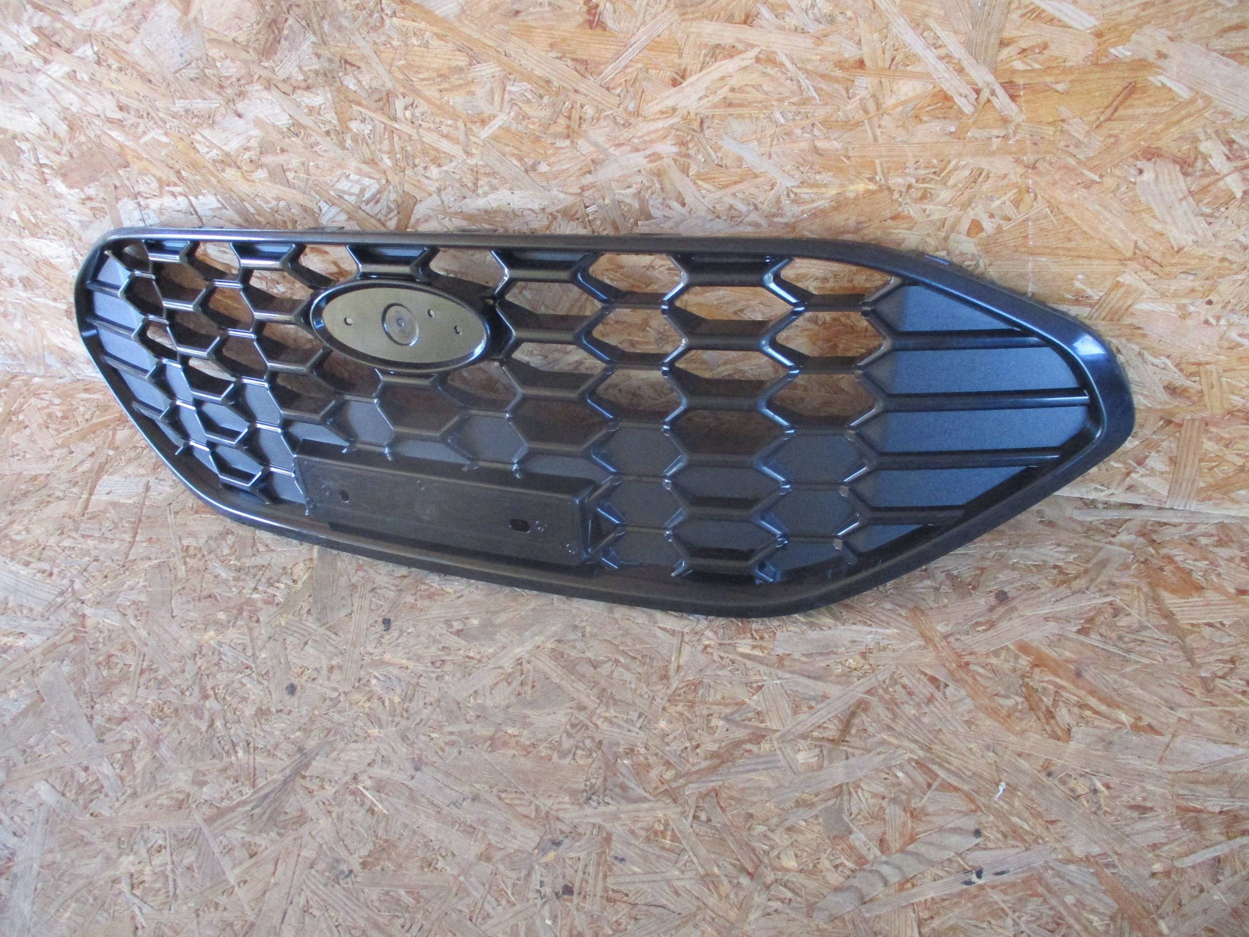 Grille FORD FOCUS MK4 LIFT ST