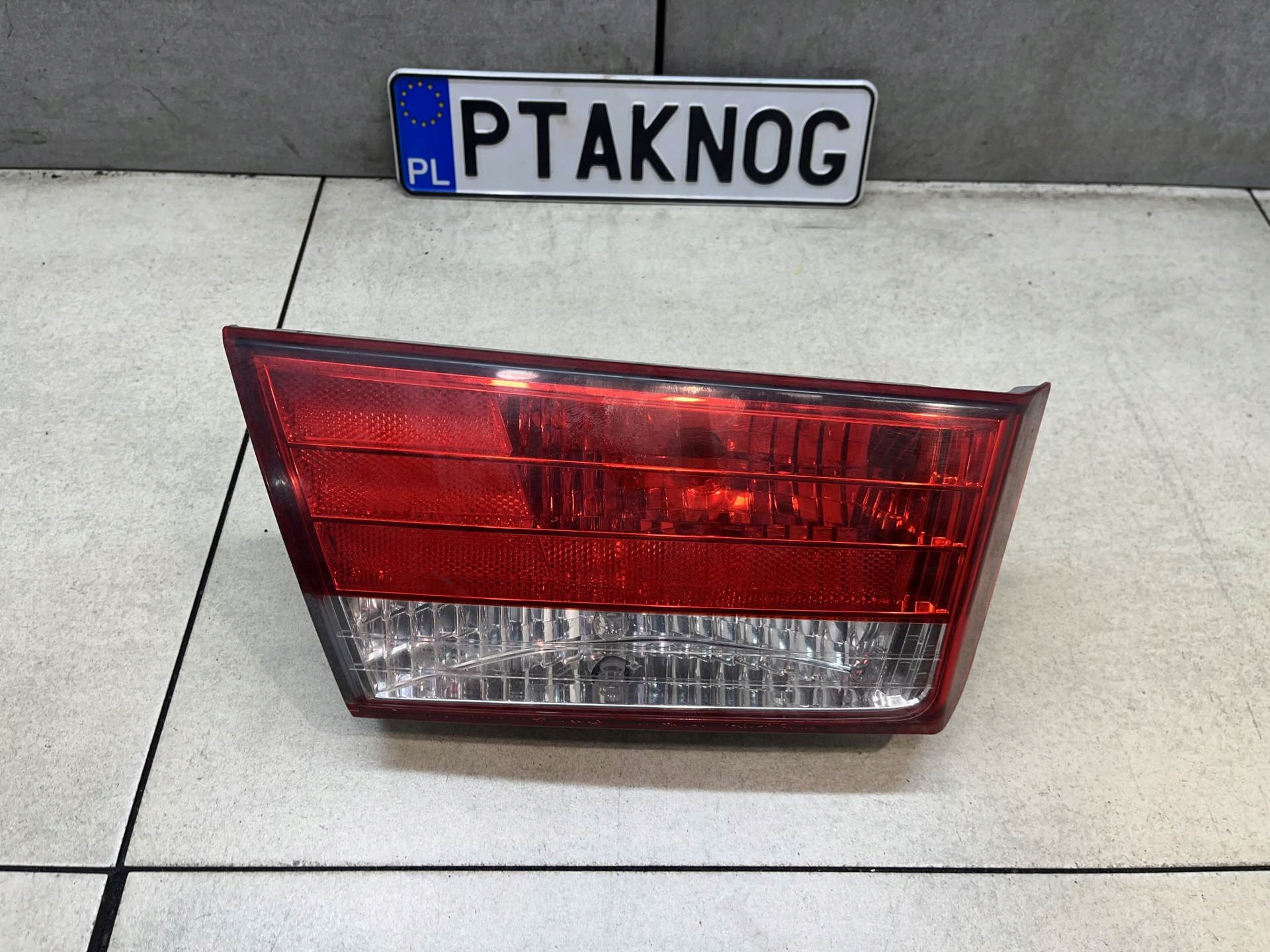 light right rear part HYUNDAI SONATA IV V6 3.3