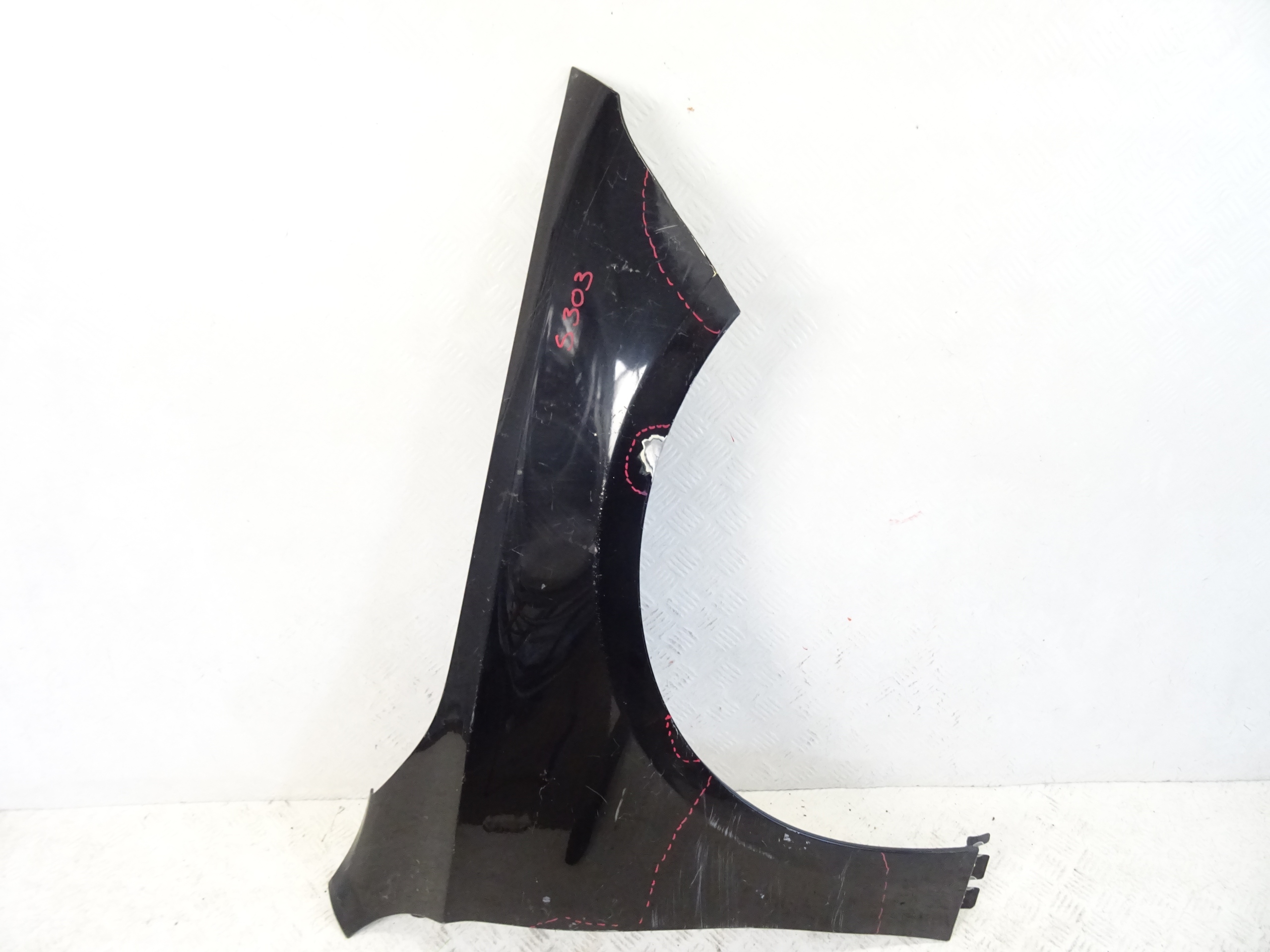 fender front front right MERCEDES A-KLASA W177