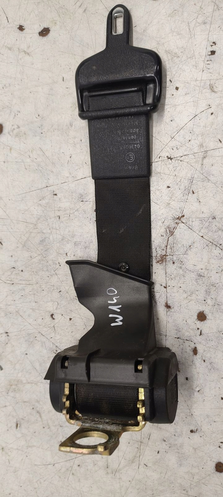 Gurten Sicherheits mitte heck Mercedes W140 3,2
